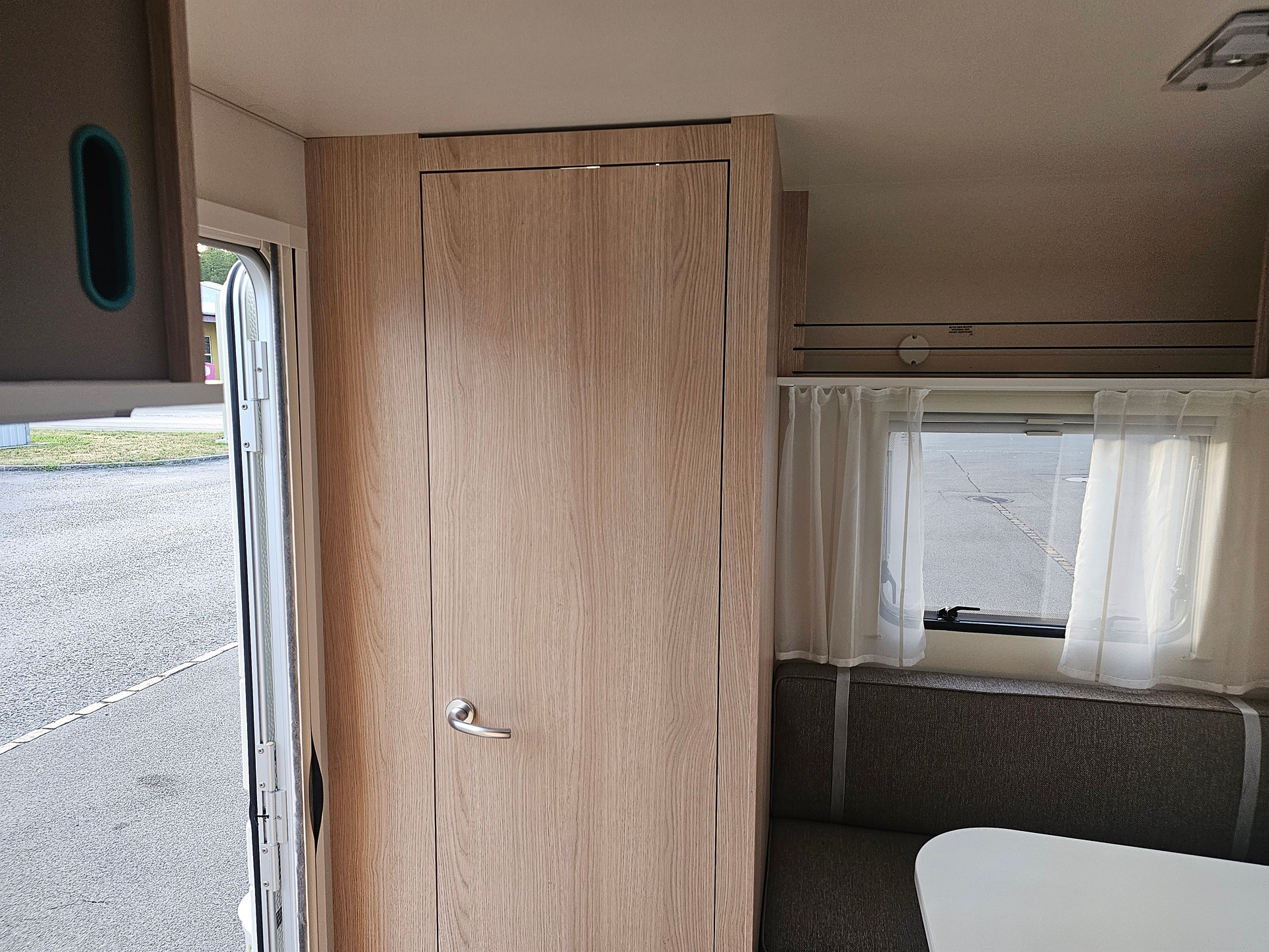 ADRIA Aviva E 400 PS-image-13
