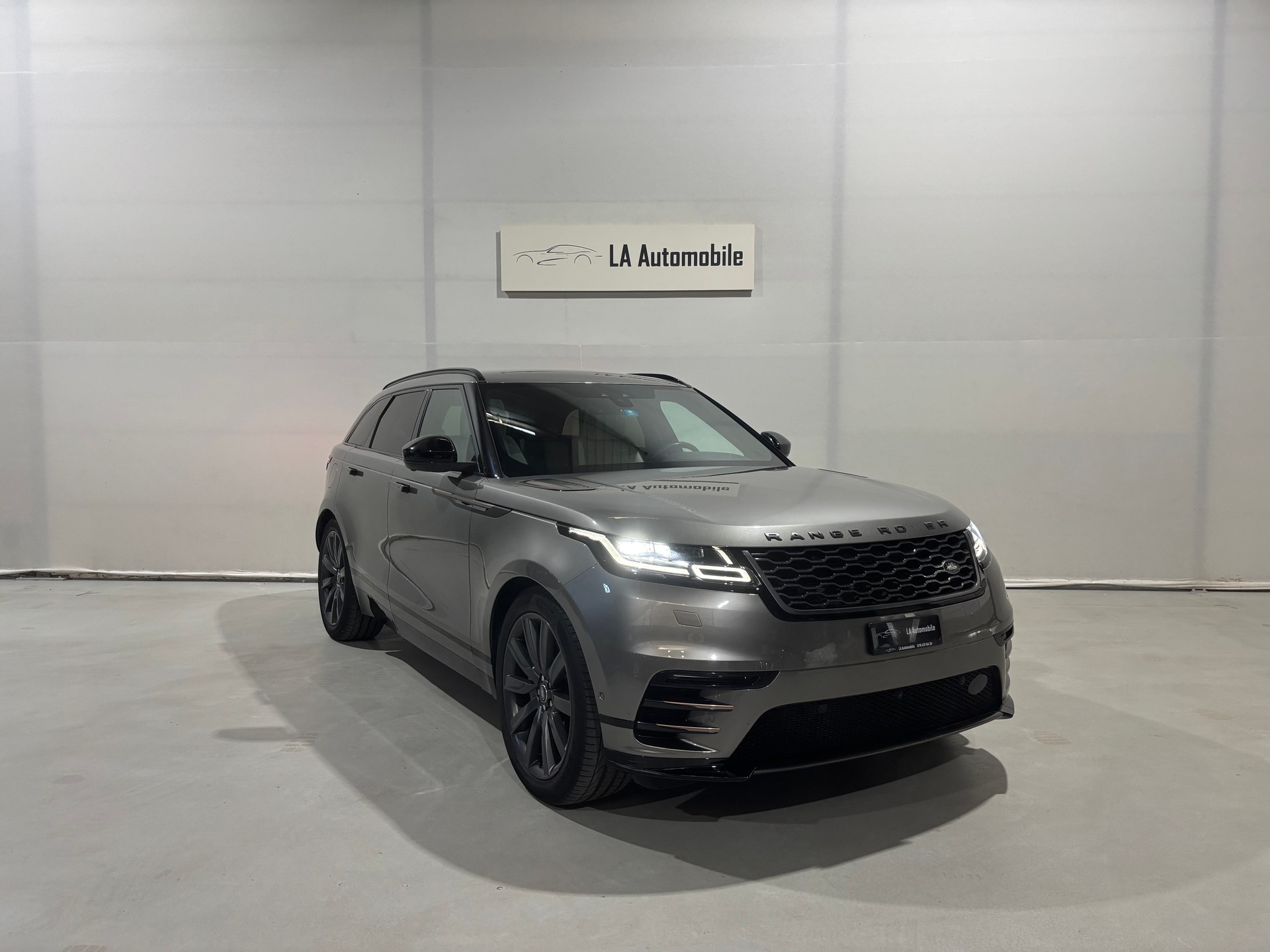 LAND ROVER Range Rover Velar R-Dynamic D 300 HSE Automatic-image-4
