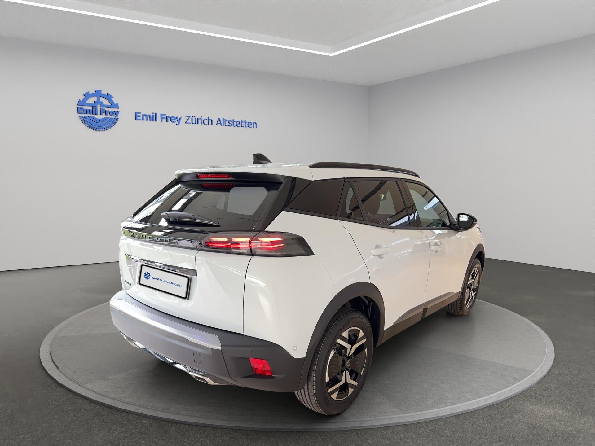 PEUGEOT 2008 1.2 Hybrid Allure Premium-showroom-element-2