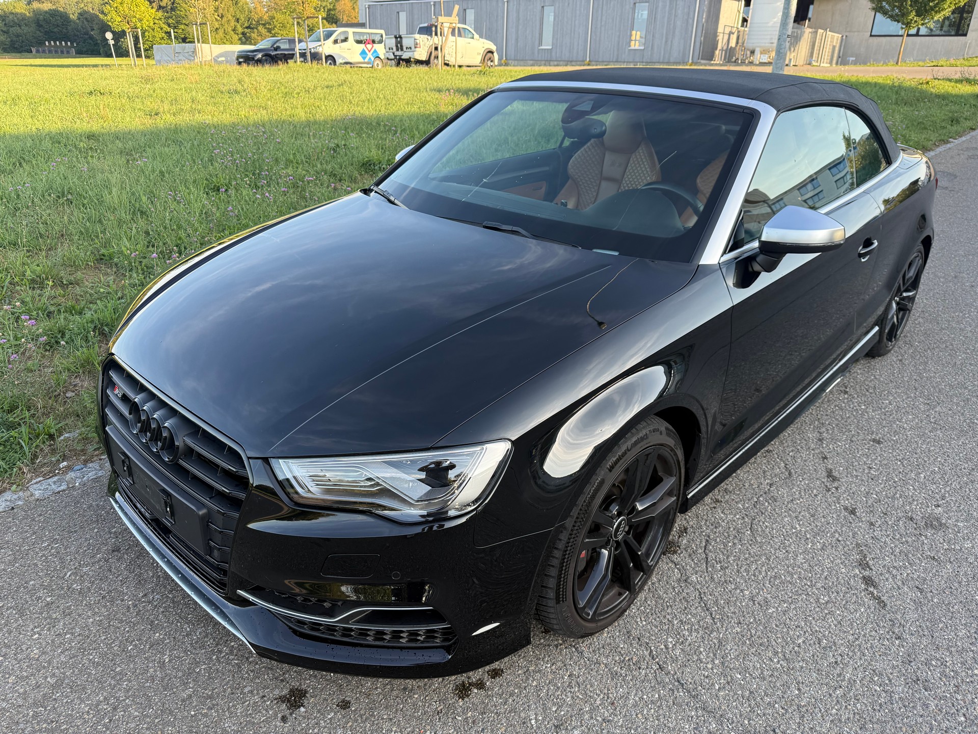 AUDI S3 Cabrio 2.0 TFSI quattro S-tronic-showroom-element-2