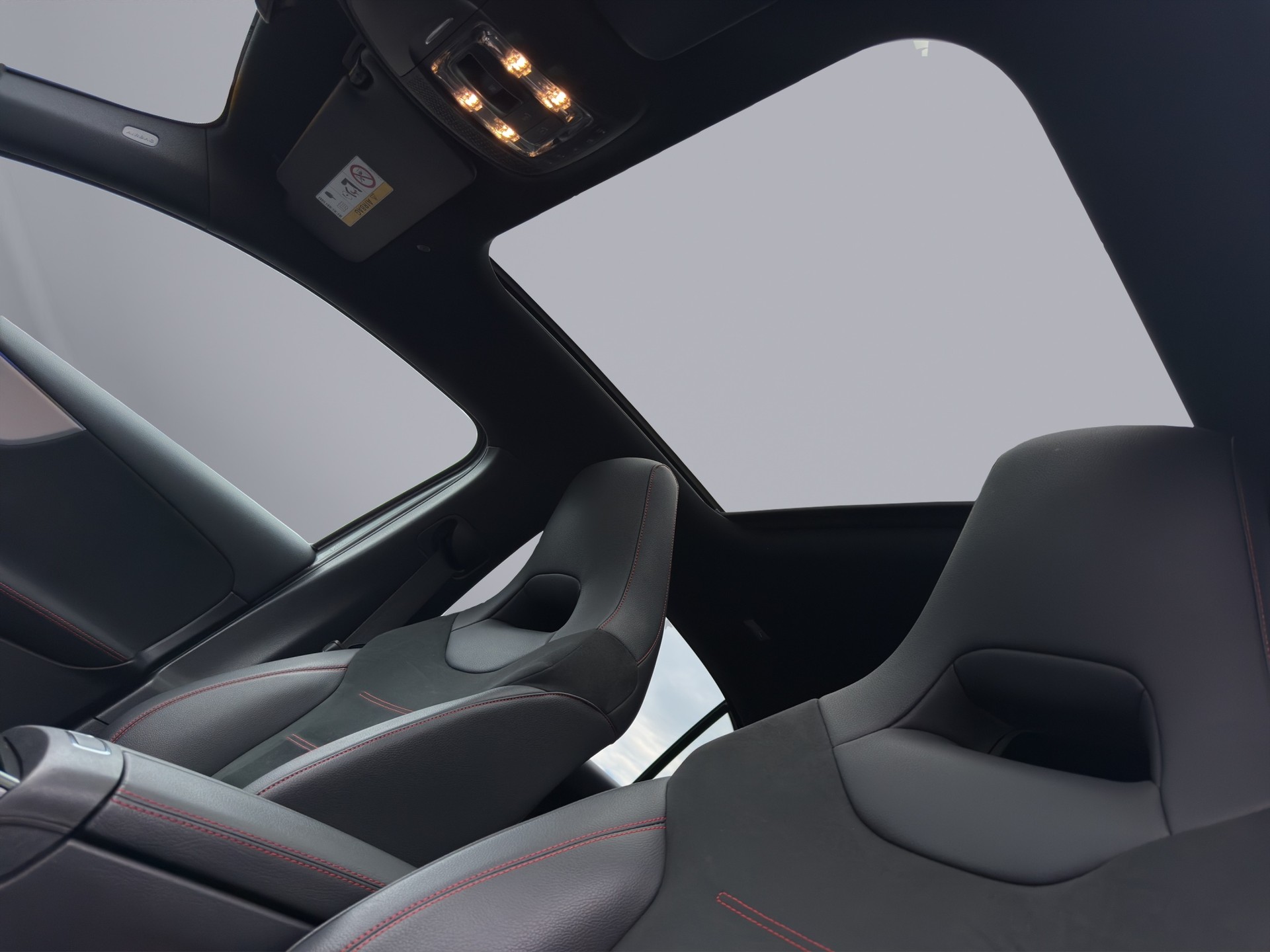 MERCEDES-BENZ A 220 AMG Line 4m-image-10