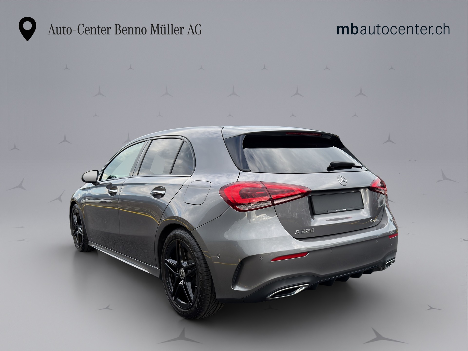 MERCEDES-BENZ A 220 AMG Line 4m-showroom-element-2