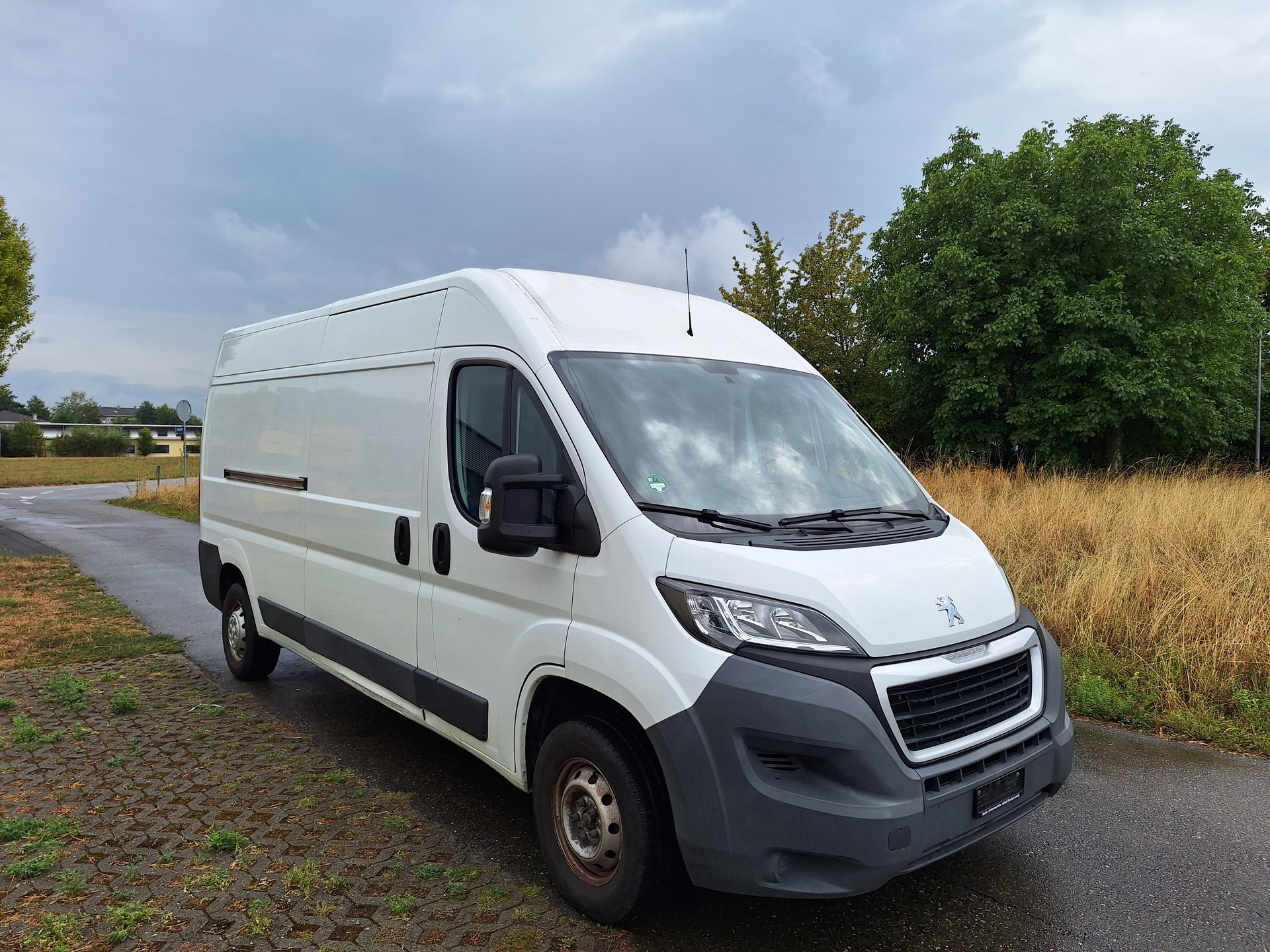 PEUGEOT Boxer 2.2 HDI 335 Allure L2H2