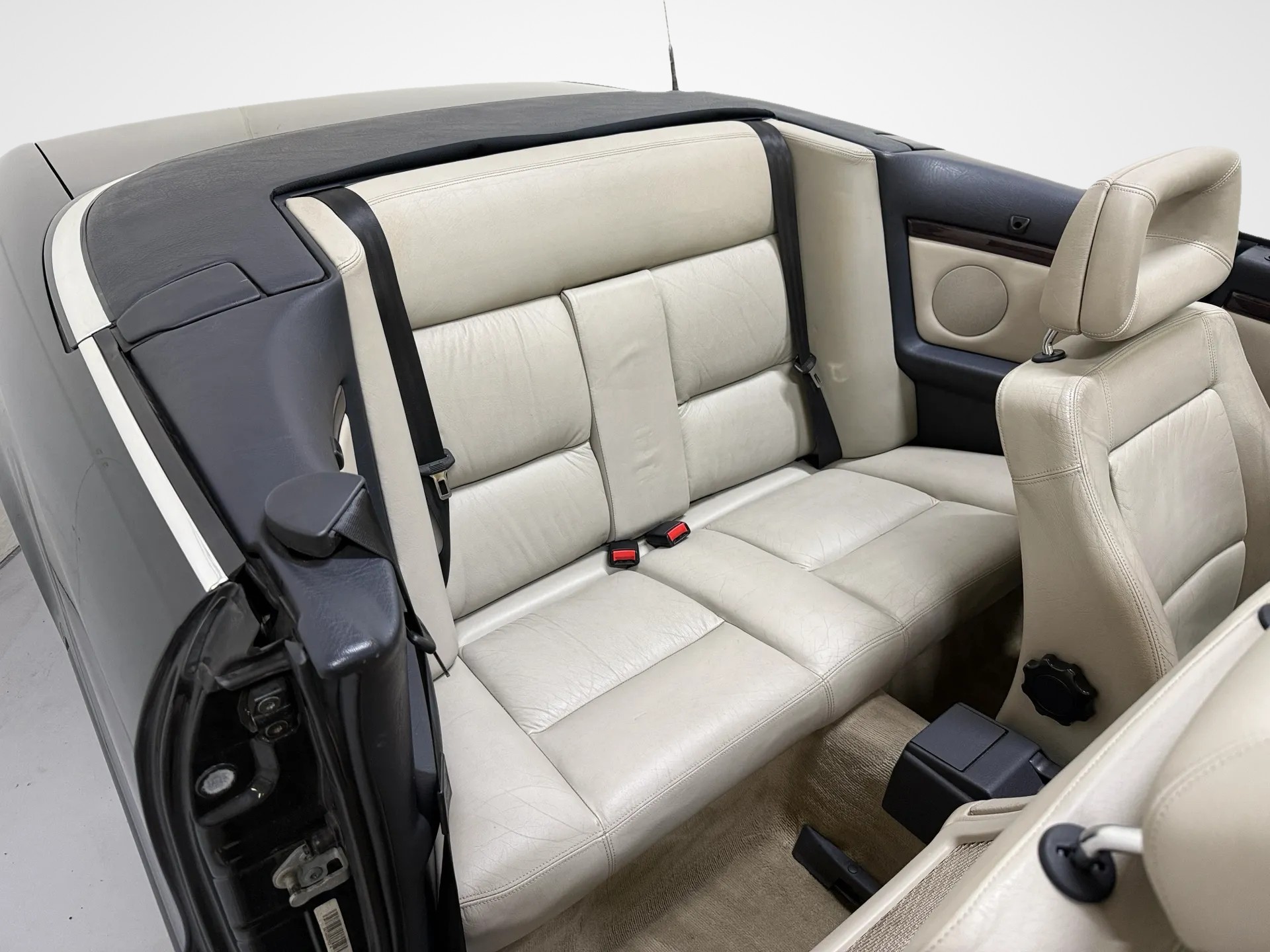 AUDI Cabriolet 2.8 E Veteranenfahrzeug-image-10