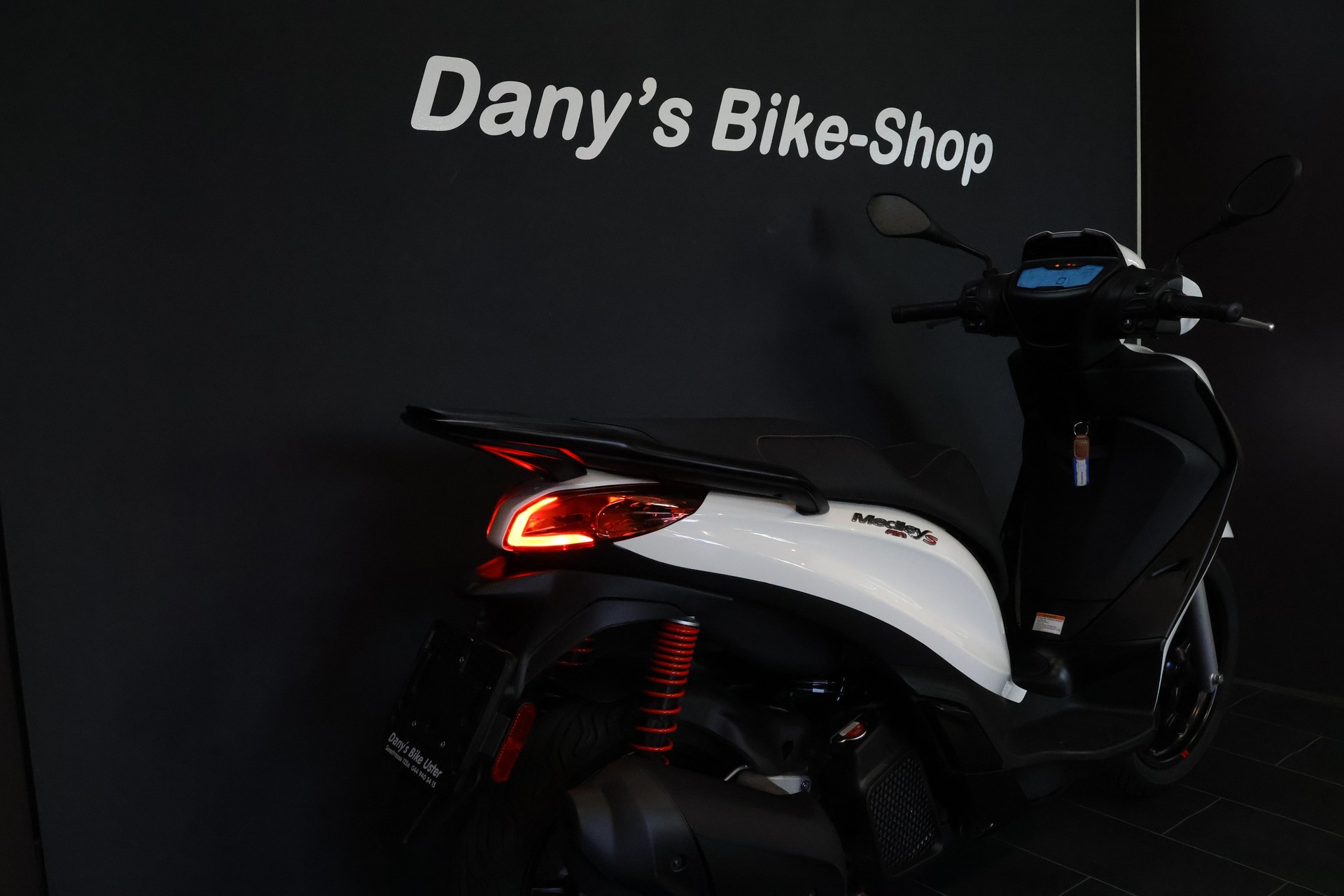 PIAGGIO Medley 125 Sport-image-13