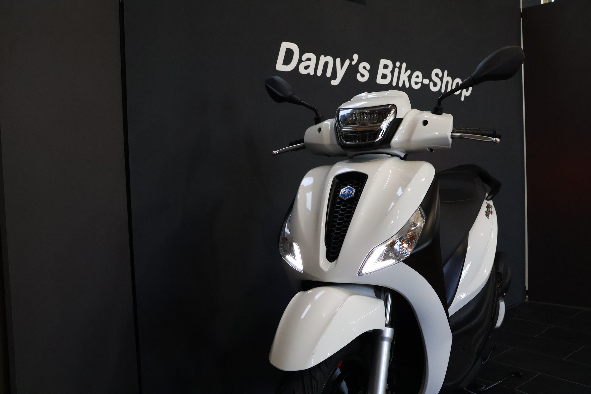 PIAGGIO Medley 125 Sport-image-6