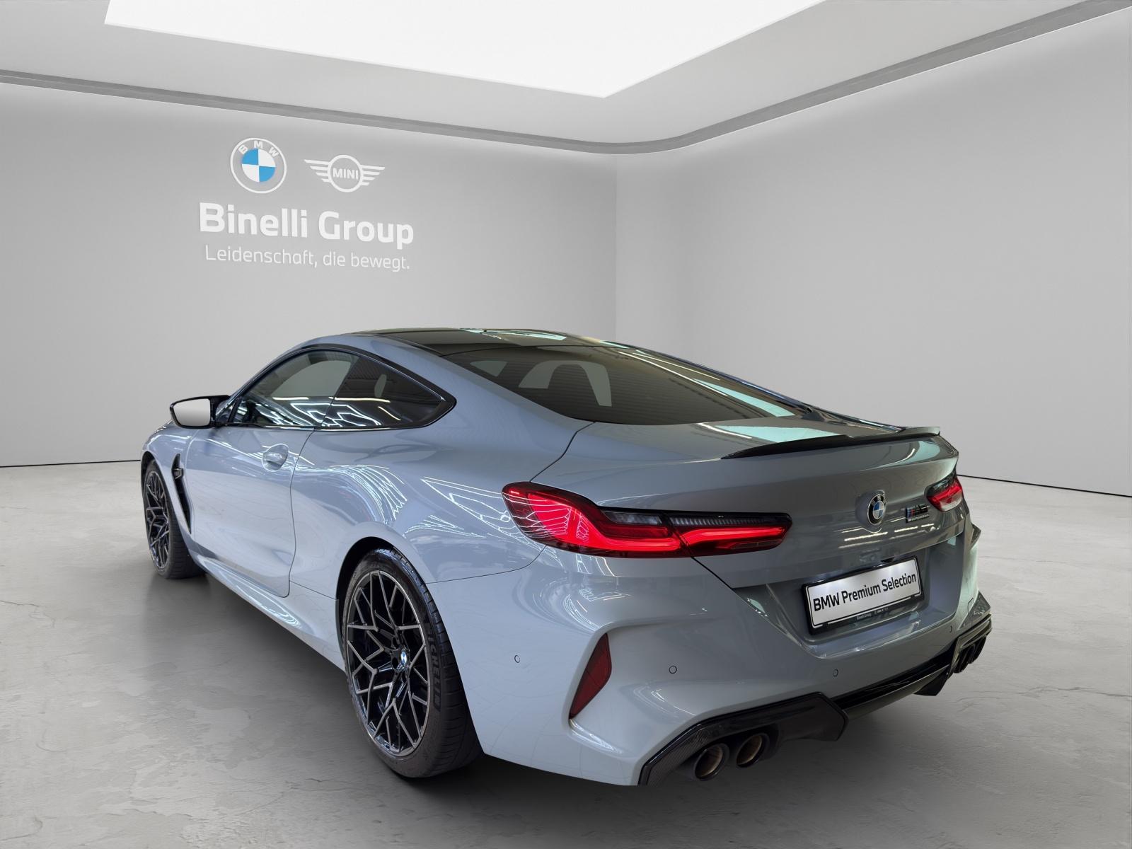 BMW M8 Competition xDrive Coupé-showroom-element-2
