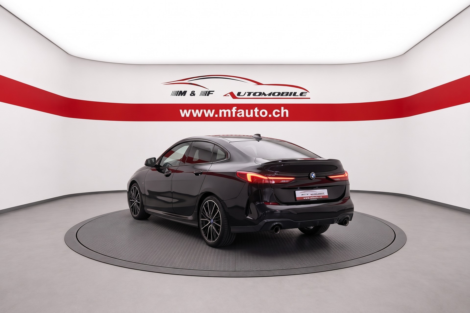 BMW 220d xDrive SAG Gran Coupé * CH FAHRZEUG *-image-5