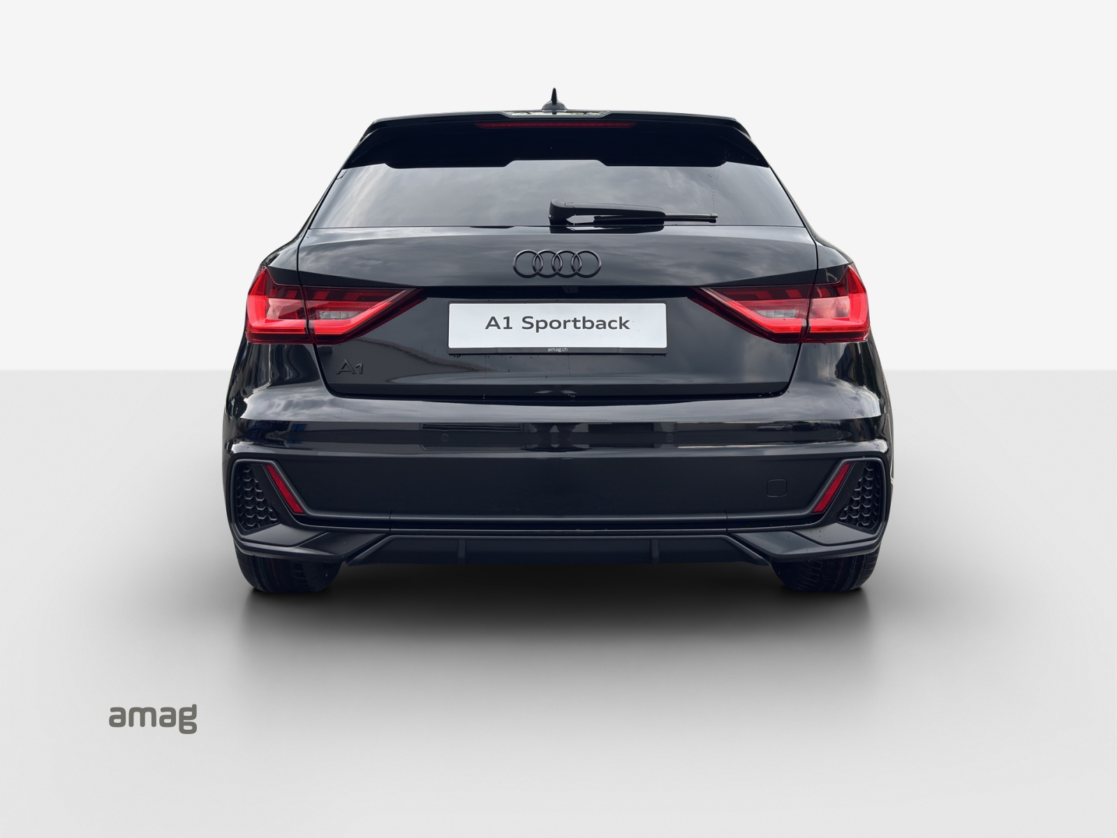 AUDI A1 Sportback 30 TFSI S Line Attraction S-tronic-showroom-element-3