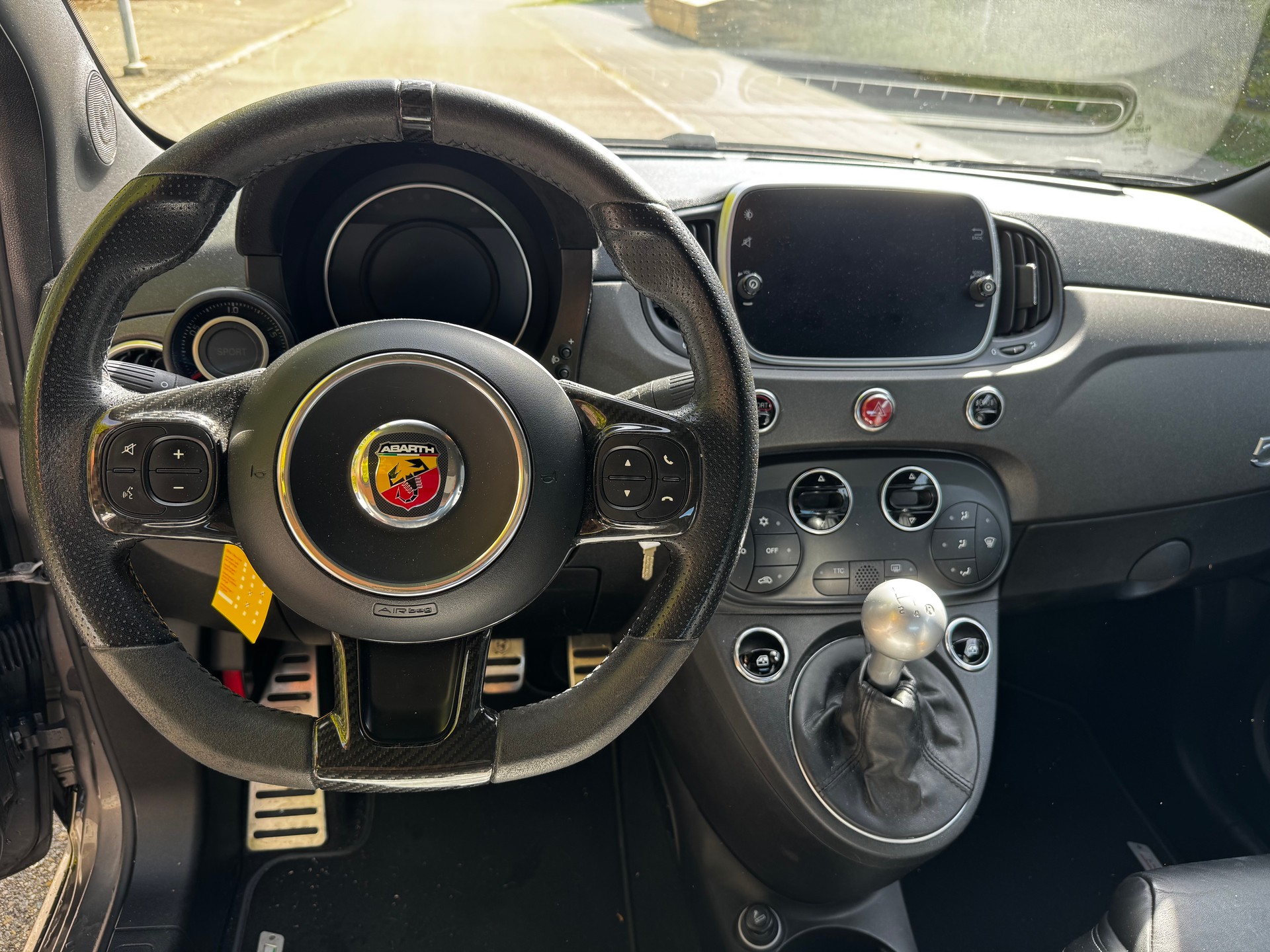 FIAT 595C 1.4 16V Turbo Abarth Competizione-image-5