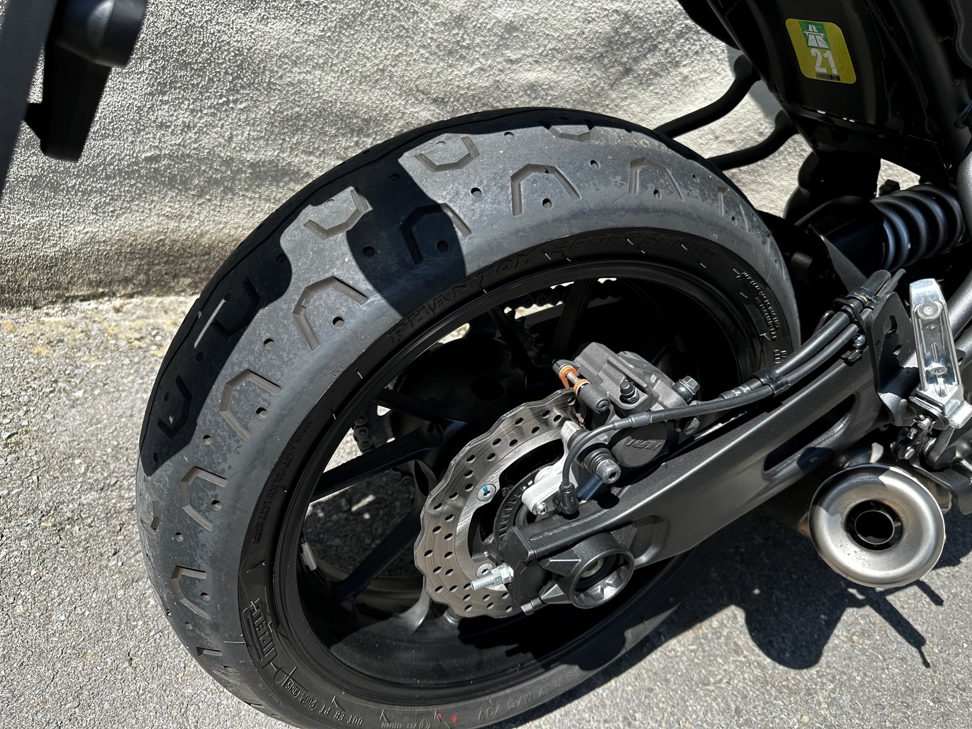 YAMAHA XSR 700-image-4