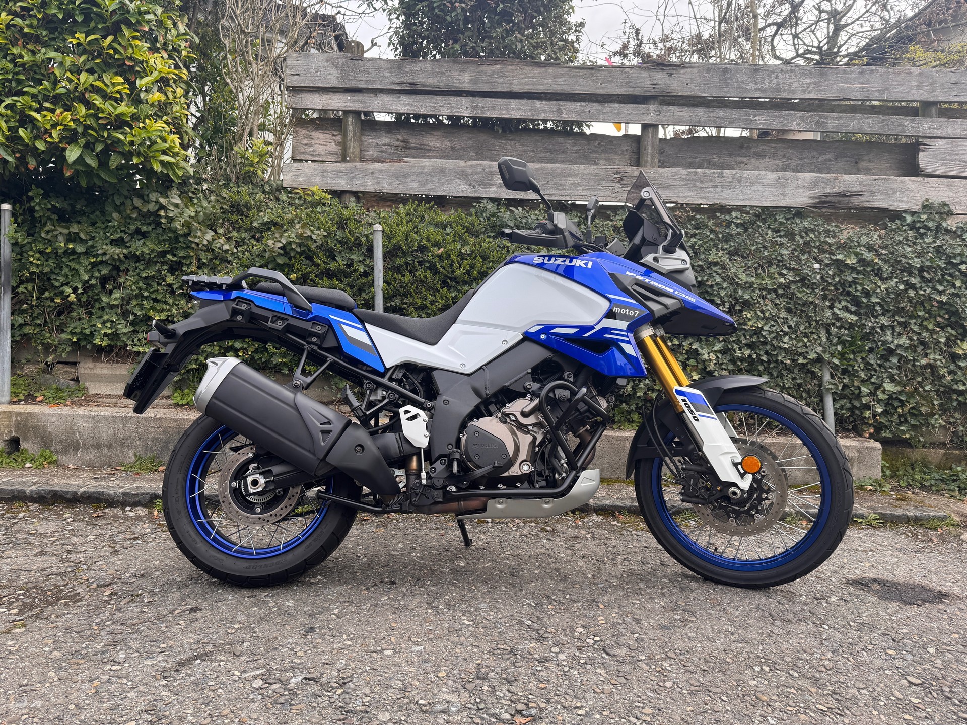 SUZUKI DL 1050 DE-image-2