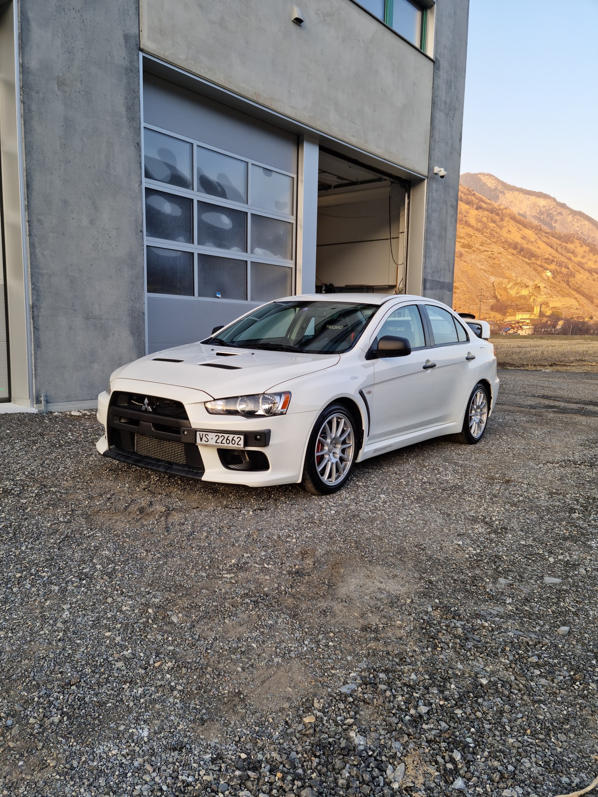 MITSUBISHI Lancer Evo X RSC