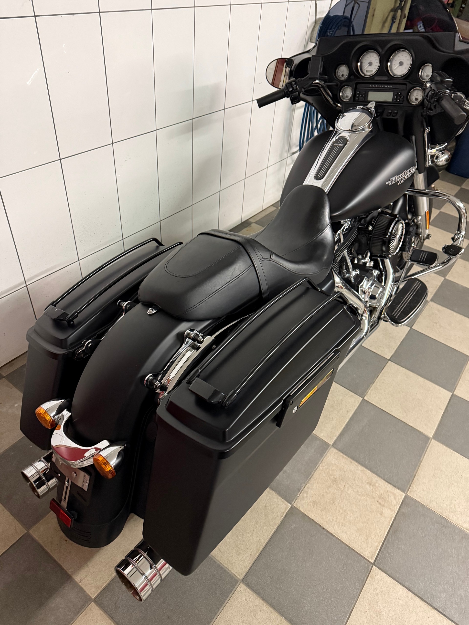 HARLEY-DAVIDSON FLHX Street Glide ABS-image-5