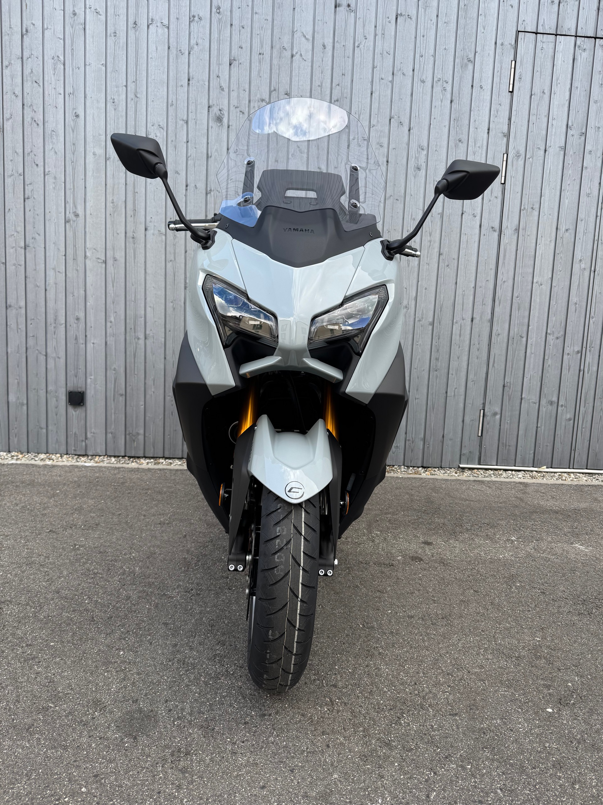 YAMAHA T-MAX Tech-Max XP 560-image-1