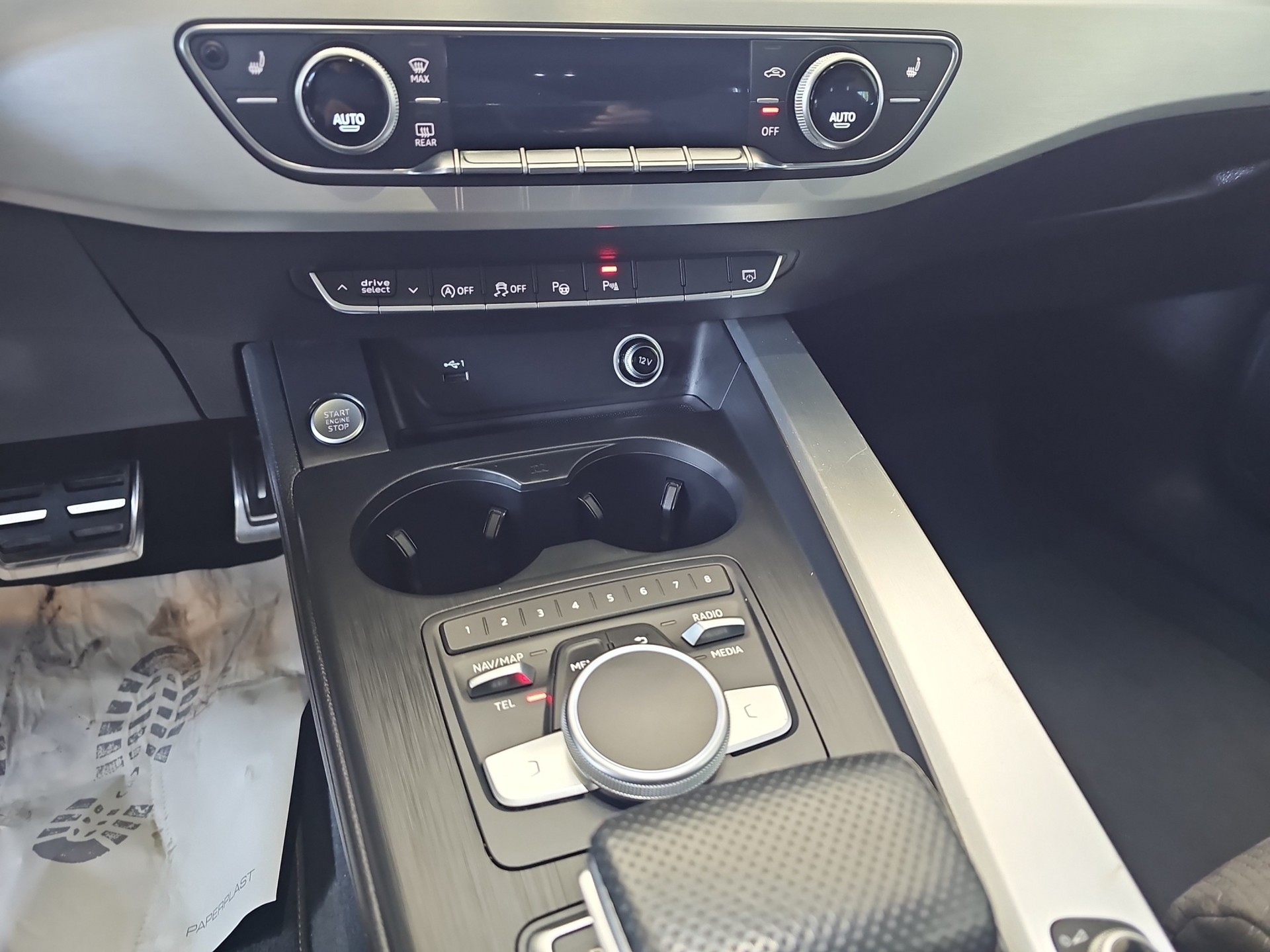 AUDI A4 Avant 2.0 TFSI g-tron S-line Sport S-tronic-image-6