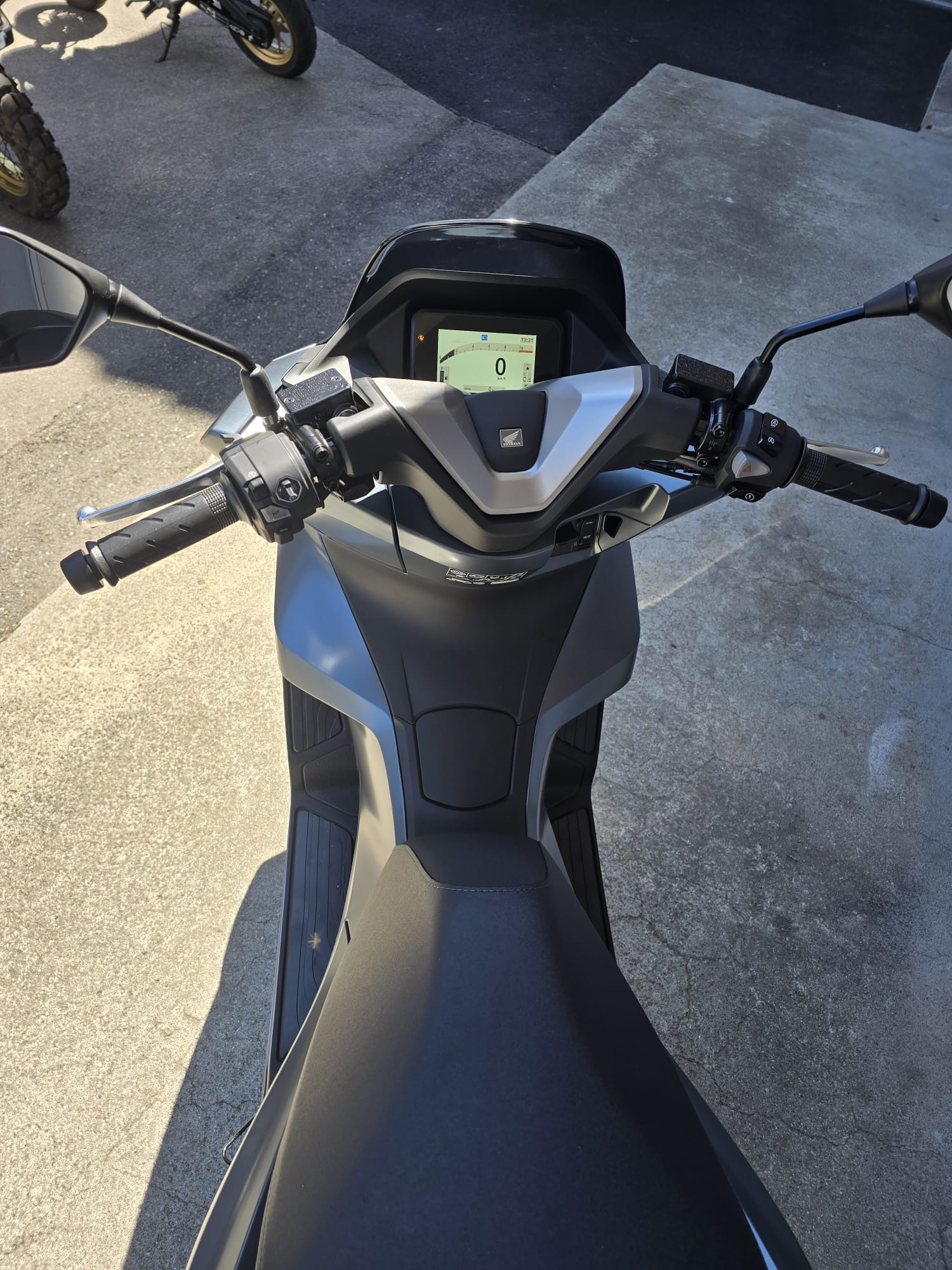 HONDA PCX 125 i ABS DX-image-1