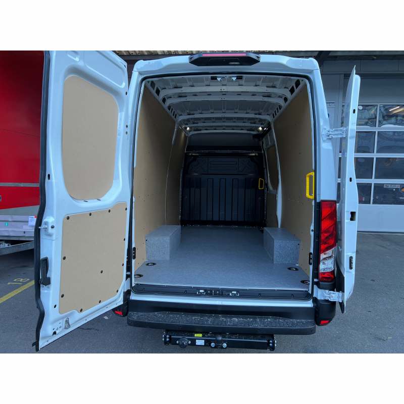 IVECO Daily 35S18HA8V Kaw.3520L H2 3.0 HPI 180-image-11