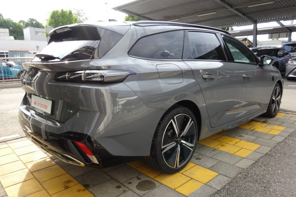 PEUGEOT 308 SW 1.6 PHEV 180 GT-image-3