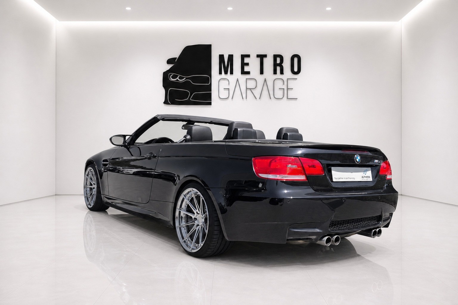 BMW M3 Cabriolet DSG-showroom-element-3