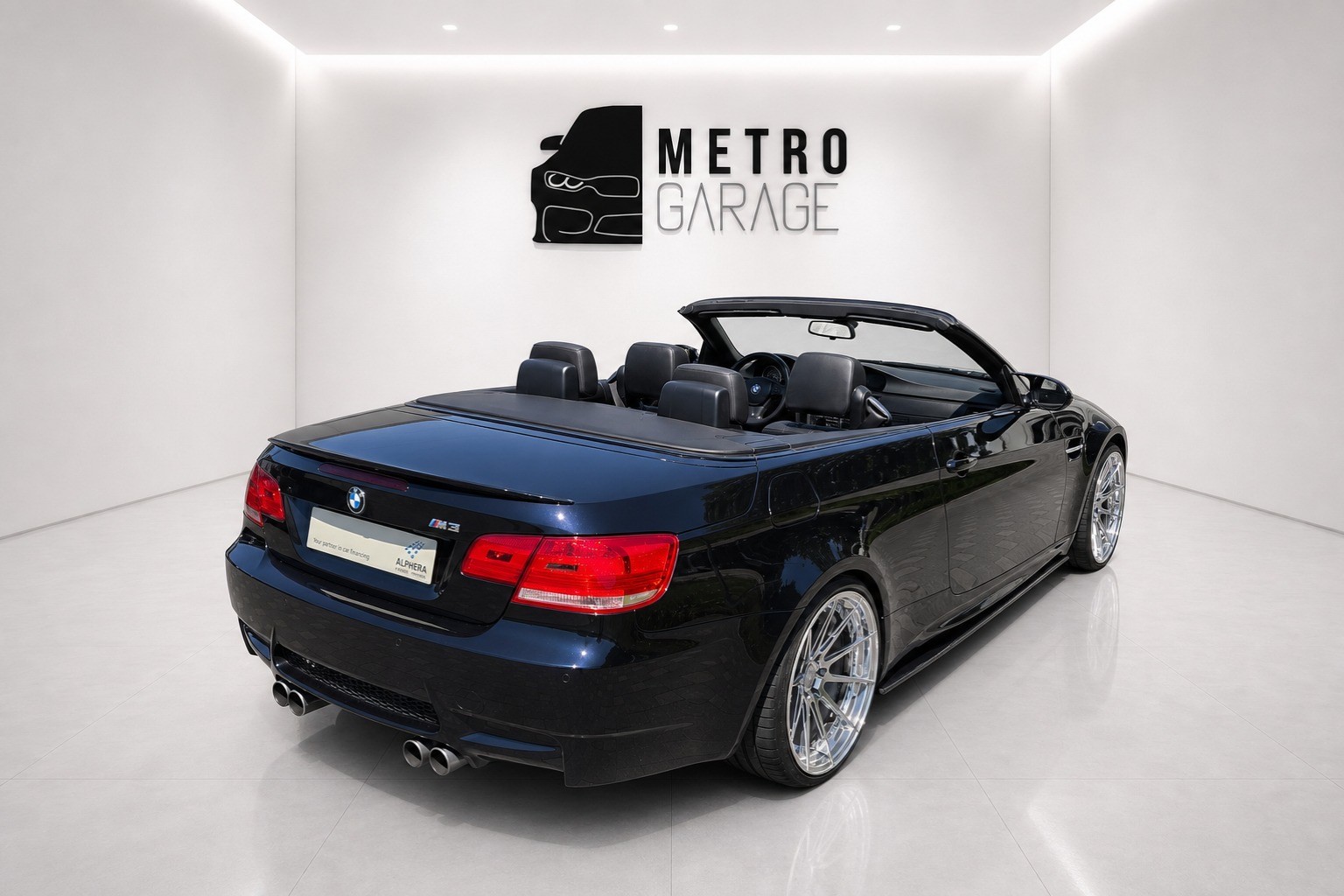 BMW M3 Cabriolet DSG-showroom-element-2
