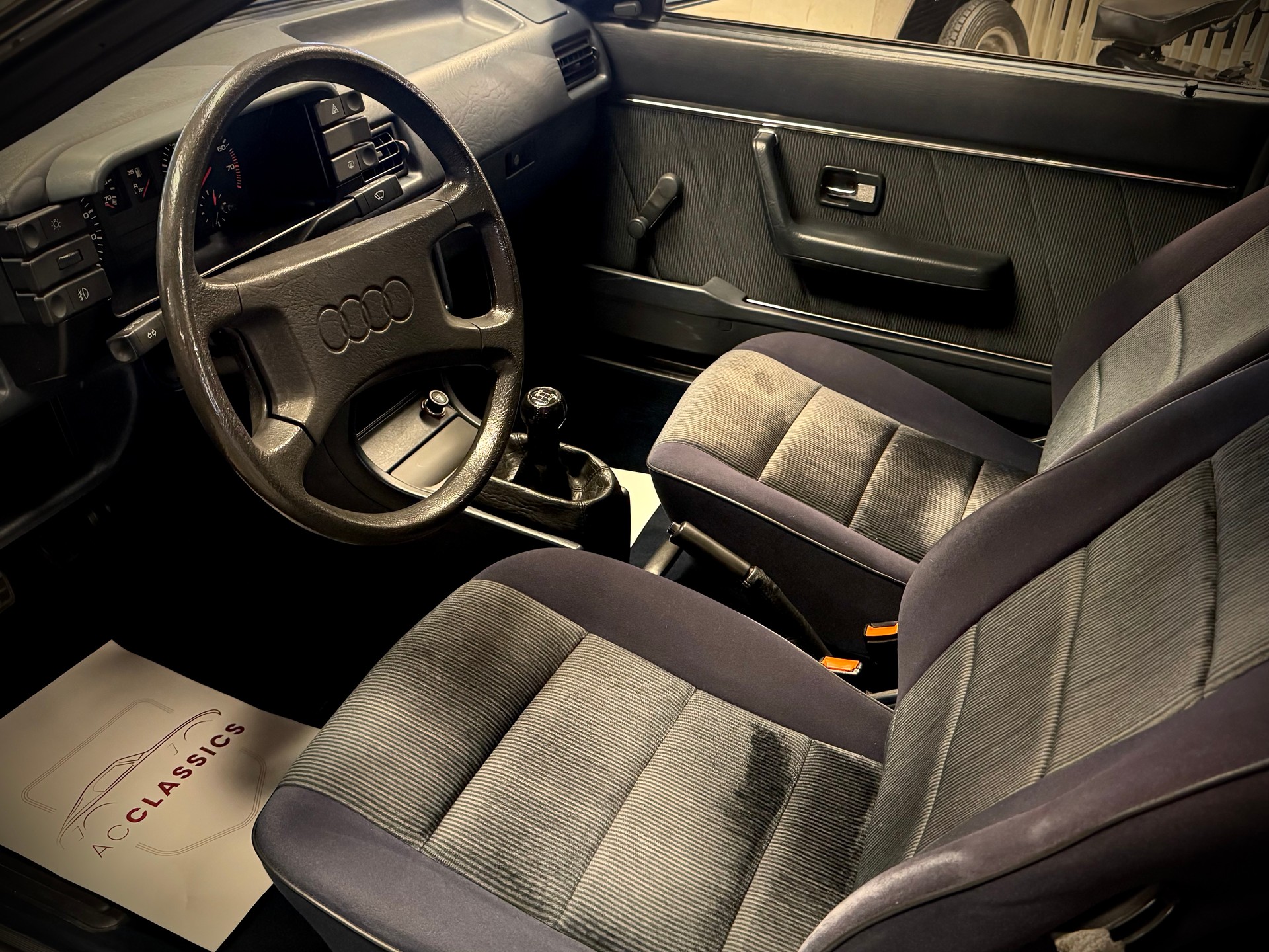 AUDI Coupé 1.8 GT (C)-image-20