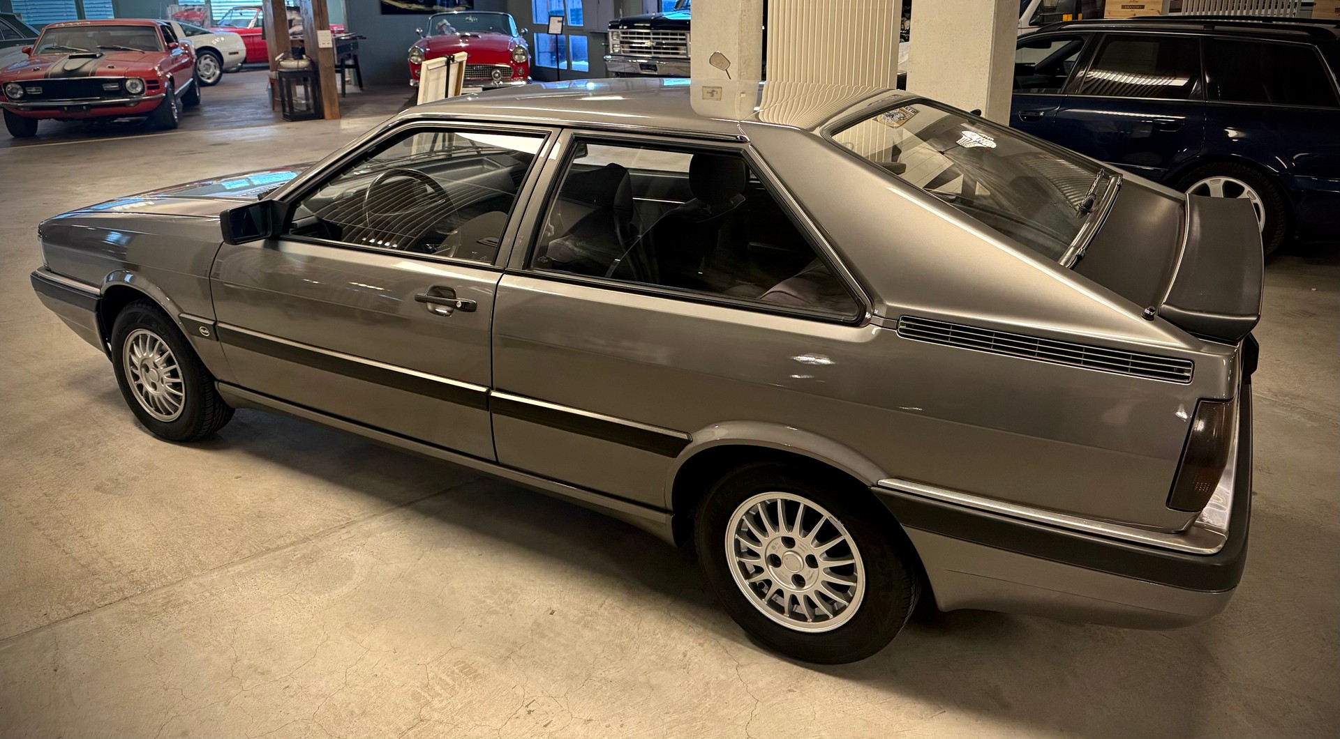 AUDI Coupé 1.8 GT (C)-image-16