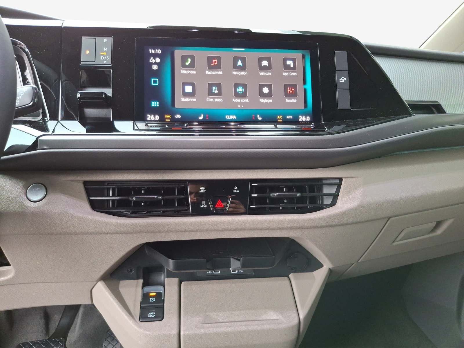 VW California 2.0 TDI Beach Tour-image-10