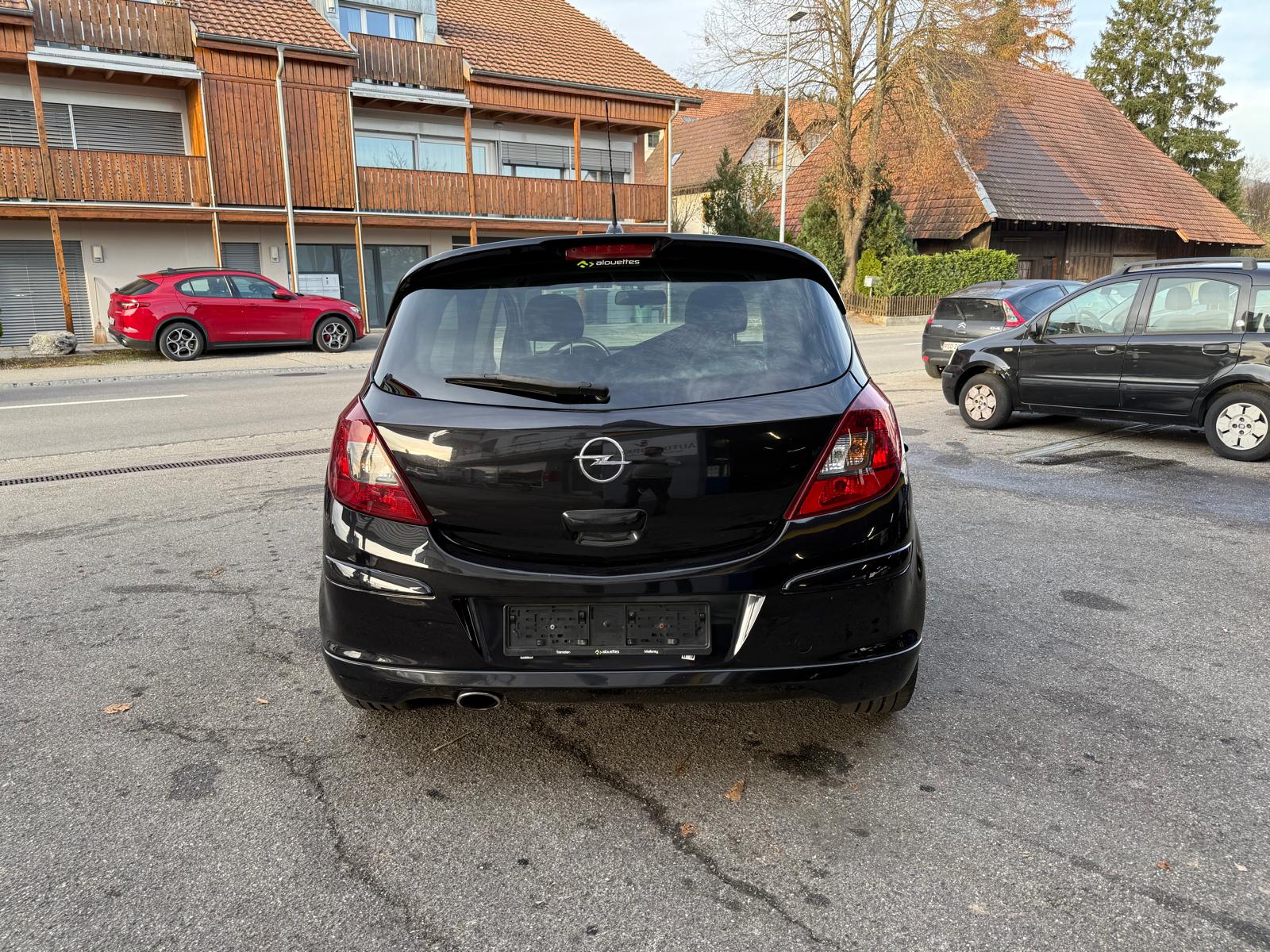 OPEL Corsa 1.6 Turbo GSi-image-6
