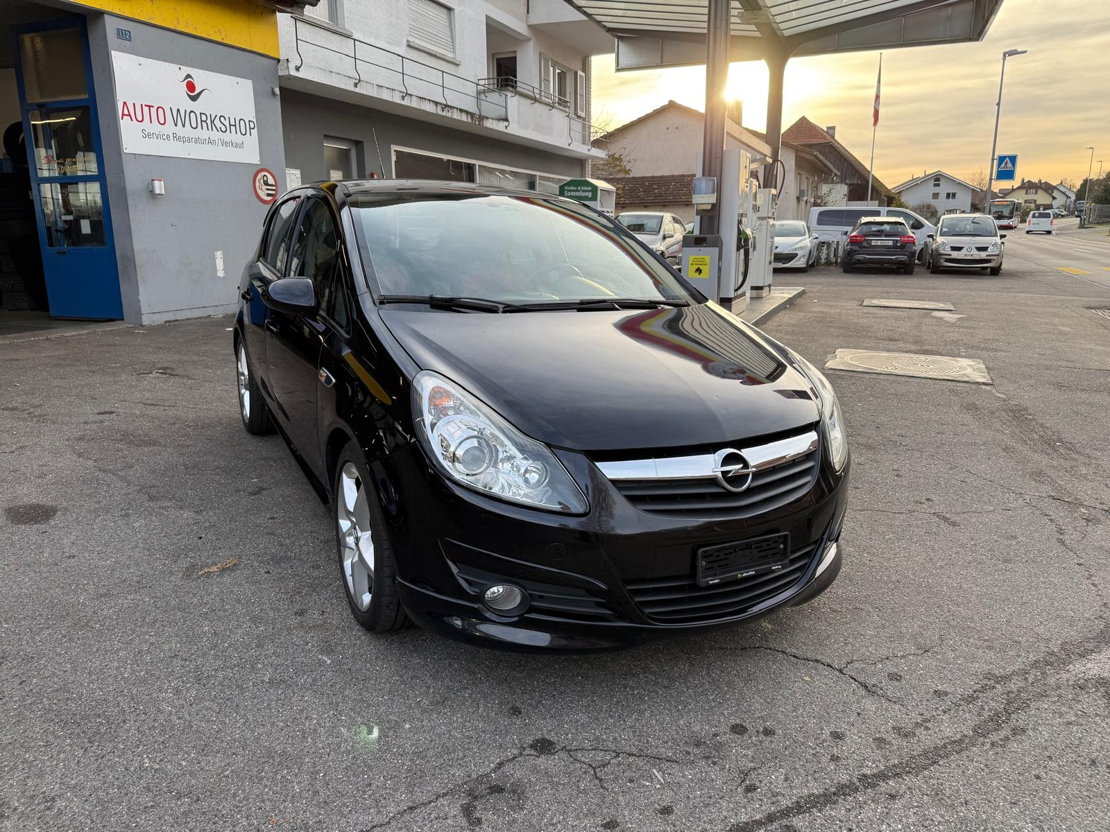 OPEL Corsa 1.6 Turbo GSi
