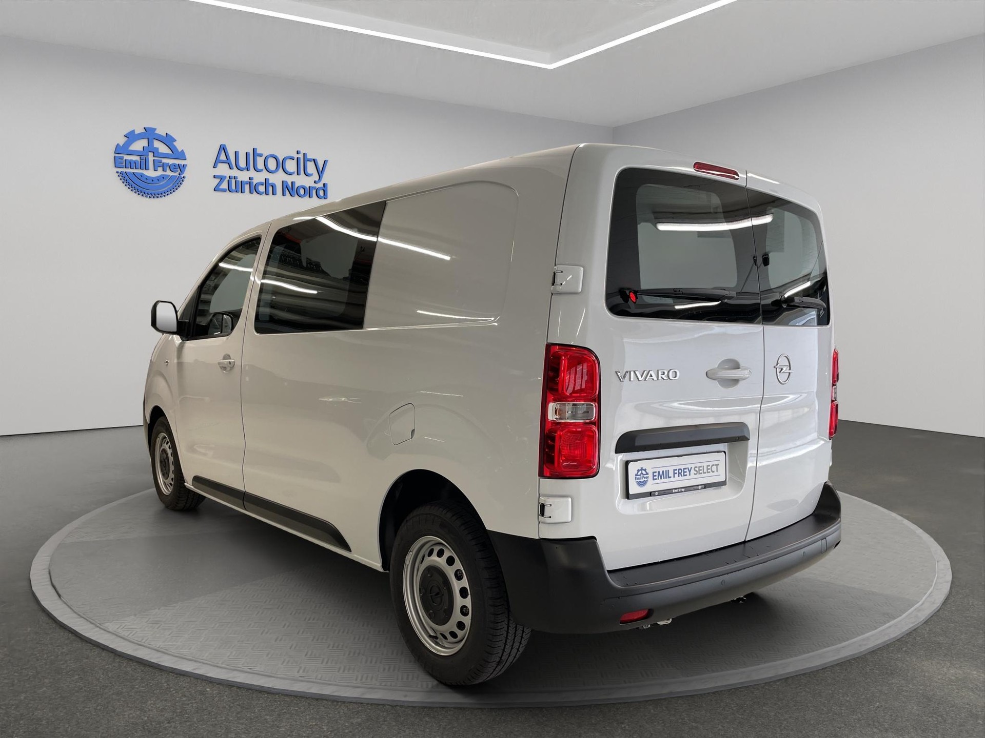 OPEL Vivaro Cargo 2.7 t M 2.0 D 177 S/S-image-4