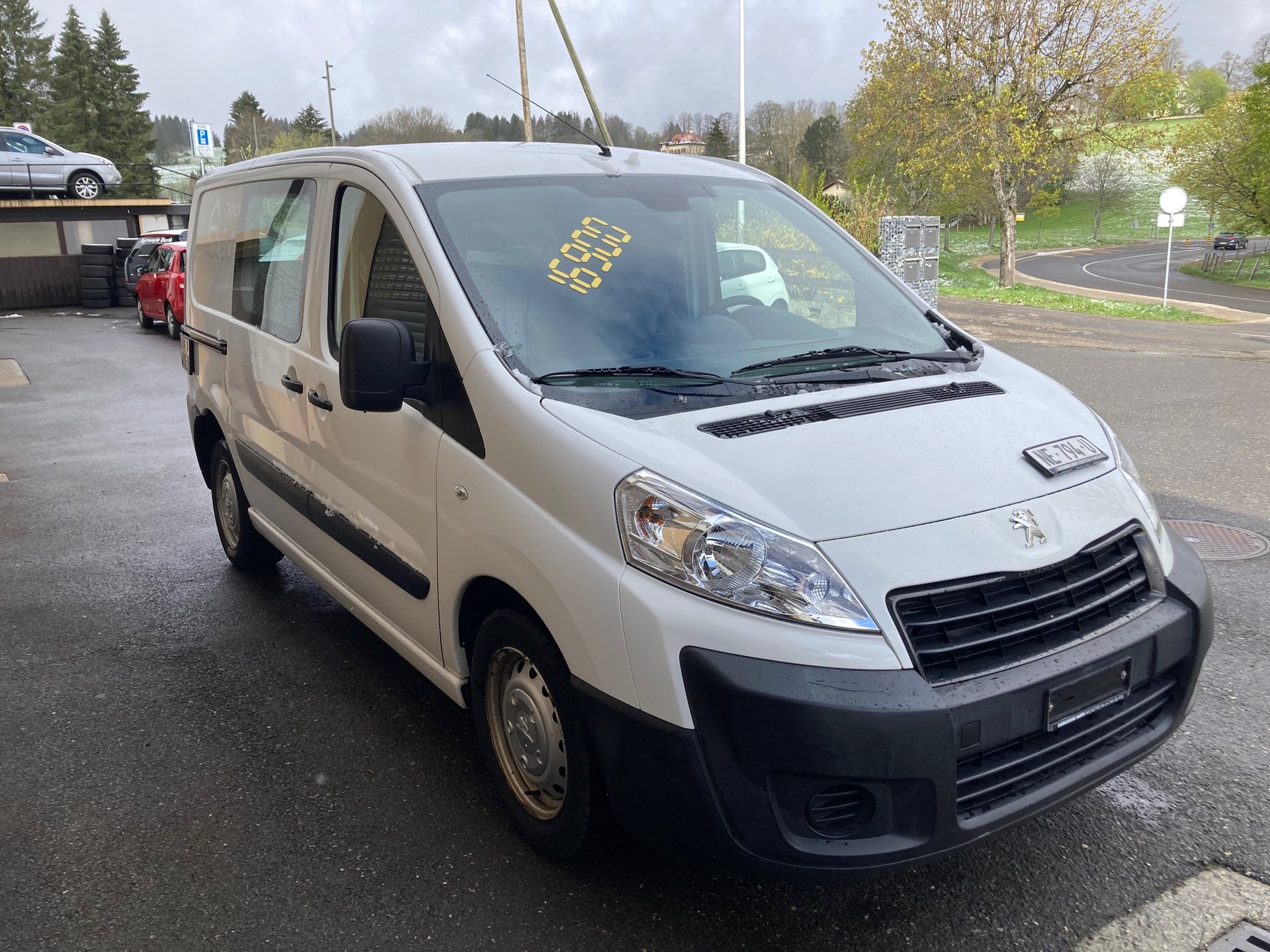 PEUGEOT Expert 2.0 HDi 227 L1H1-image-1