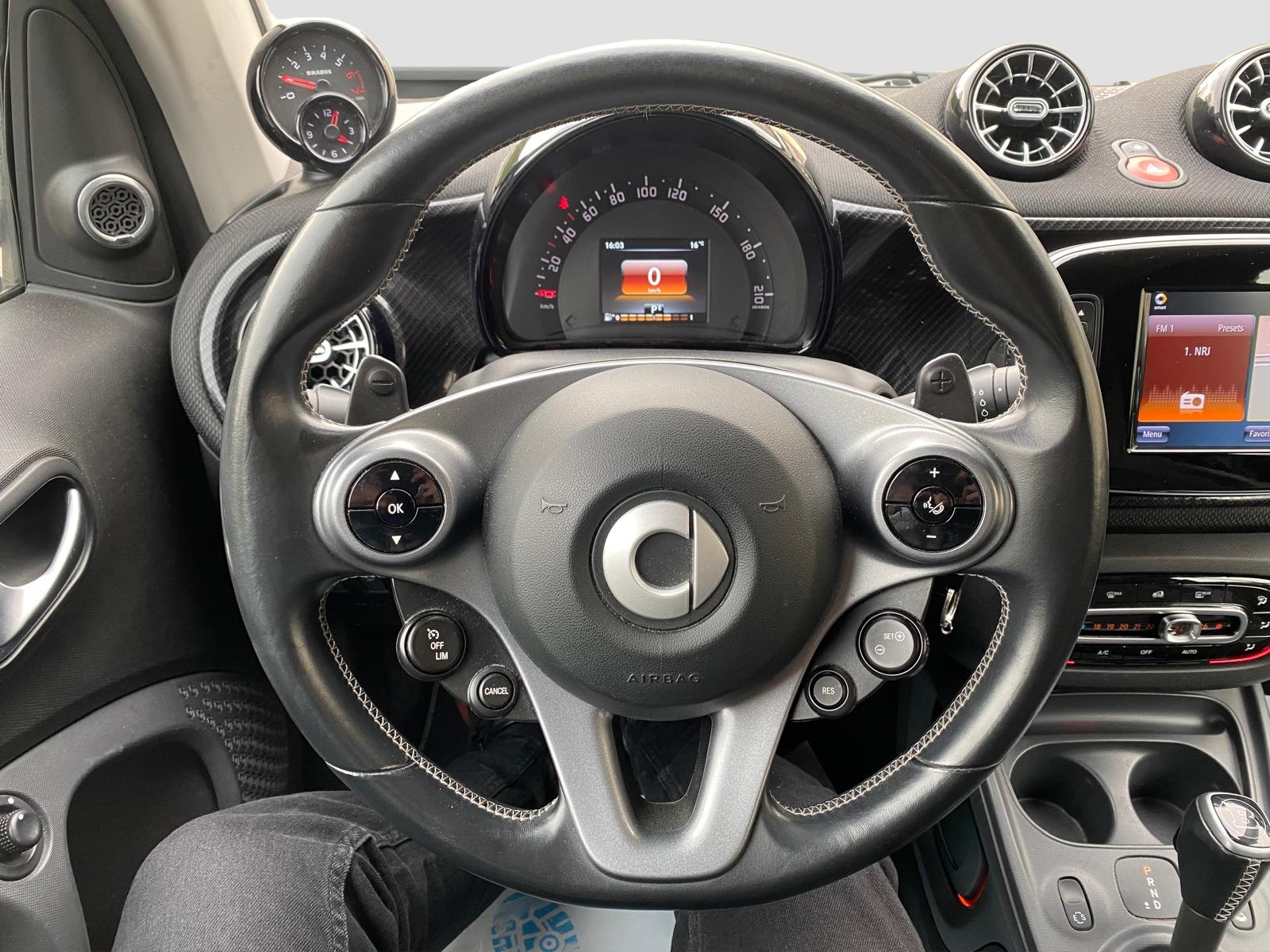 SMART fortwo Brabus twinmatic-image-12