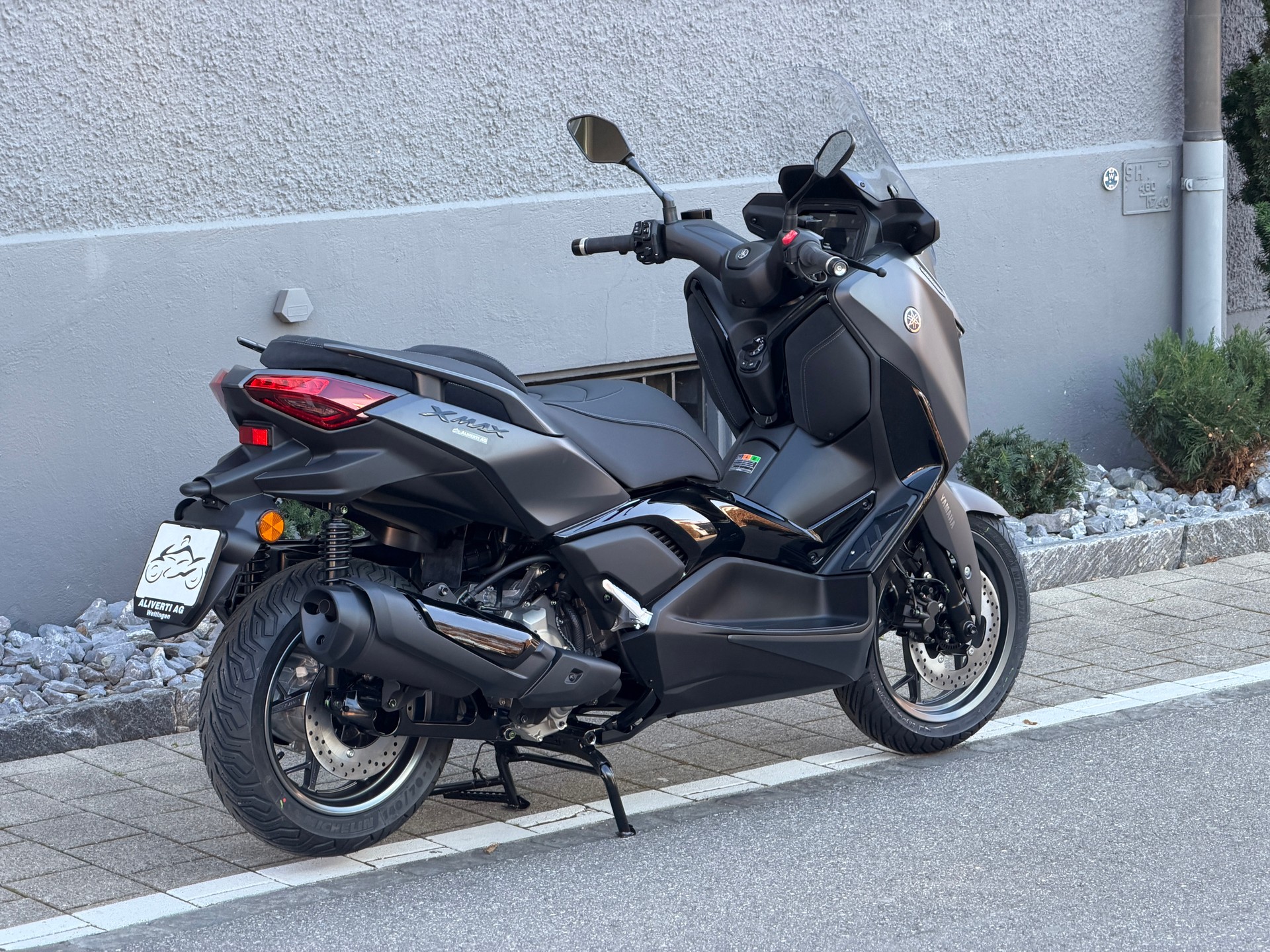 YAMAHA XMAX 300 Tech MAX+ 2026-image-13