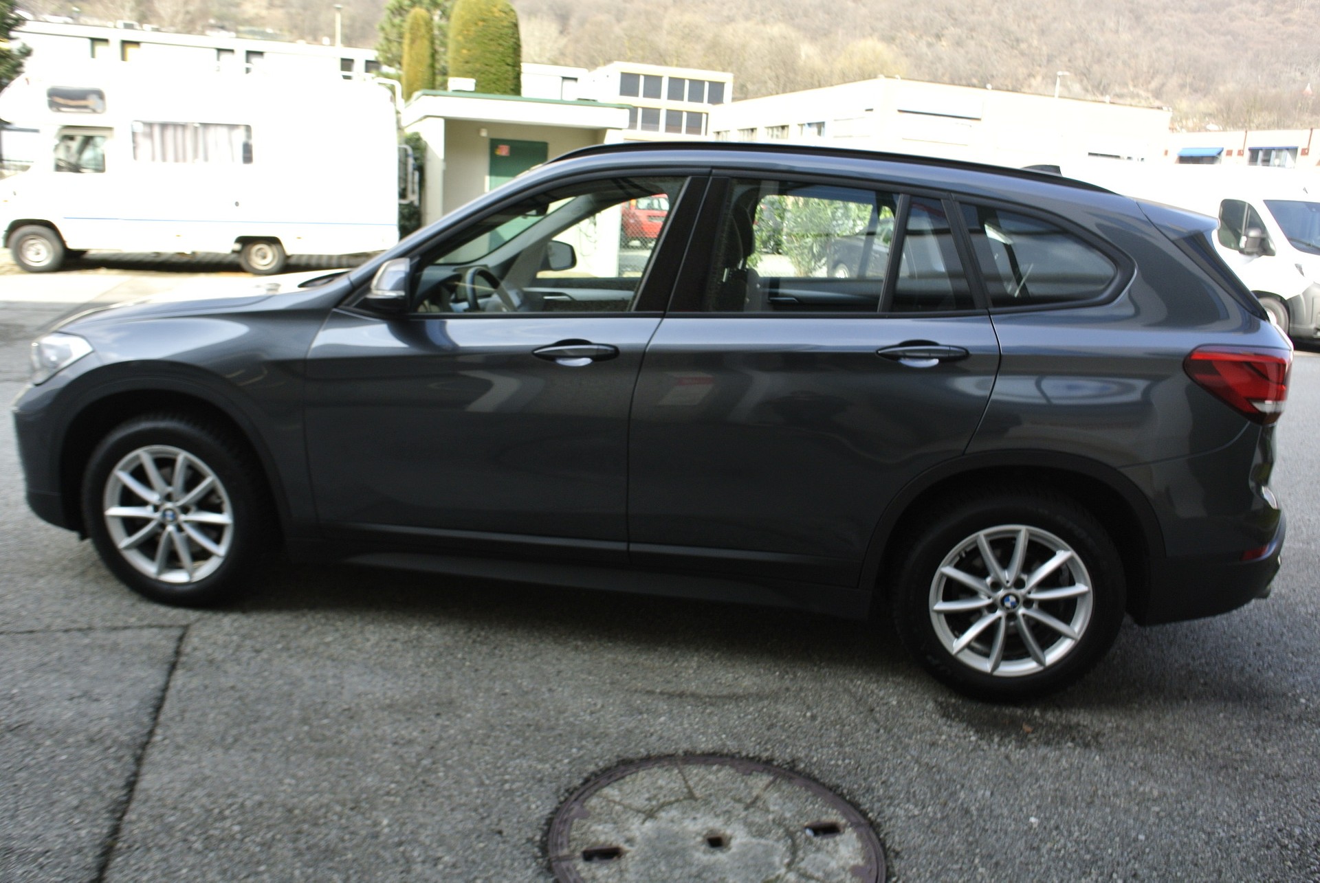 BMW X1 xDrive 18d Steptronic-image-10