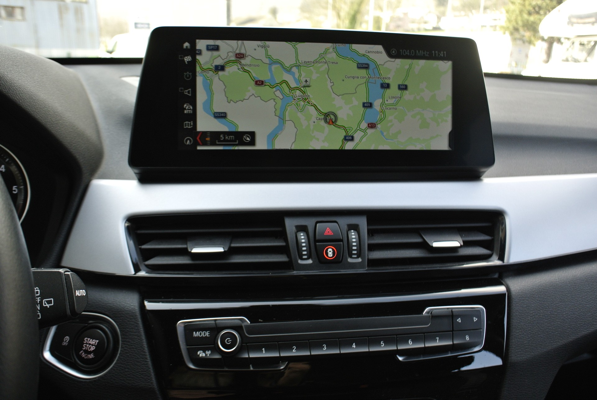 BMW X1 xDrive 18d Steptronic-image-28