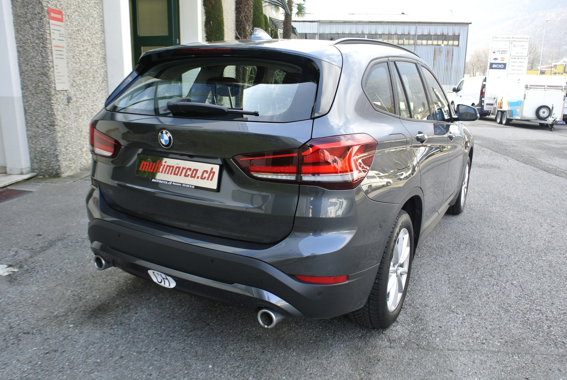 BMW X1 xDrive 18d Steptronic-image-7