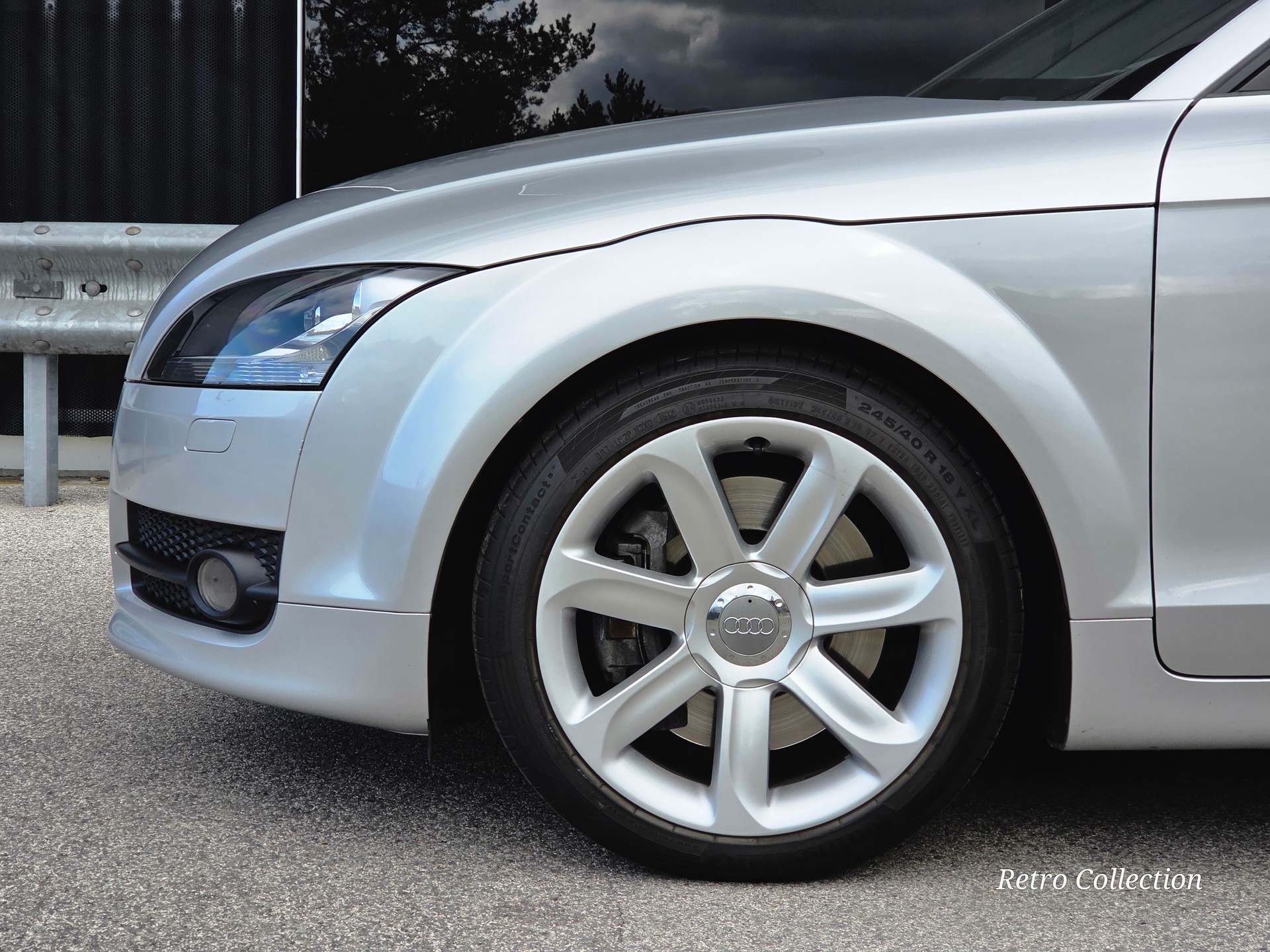 AUDI TT Coupé 3.2 quattro - voiture CH - superbe configuration - carnet de services - expertisée du jour.-image-6