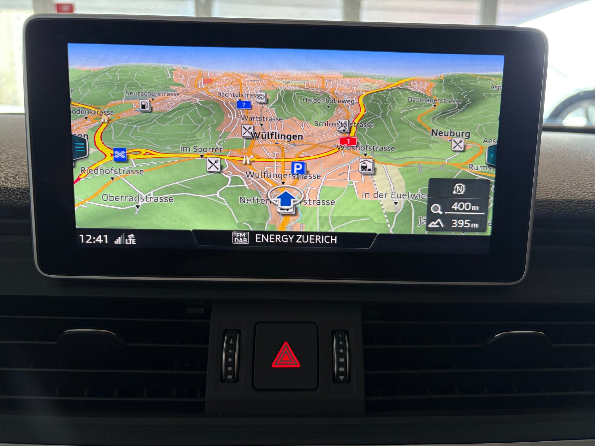 AUDI SQ5 3.0 TFSI quattro S-tronic | CH | Panorama | HeadUp| B&O | Luftfederung | Assistenzsysteme |-image-15