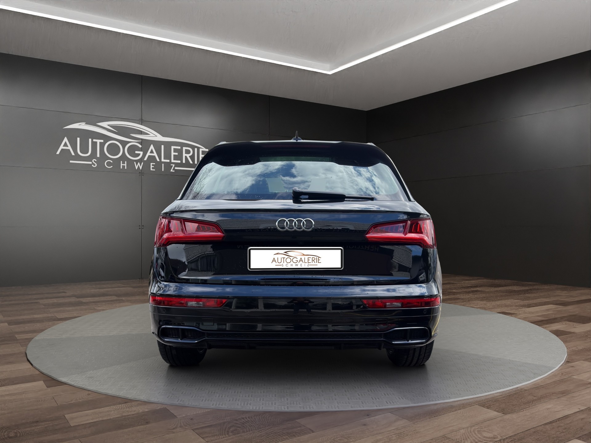 AUDI SQ5 3.0 TFSI quattro S-tronic | CH | Panorama | HeadUp| B&O | Luftfederung | Assistenzsysteme |-image-3