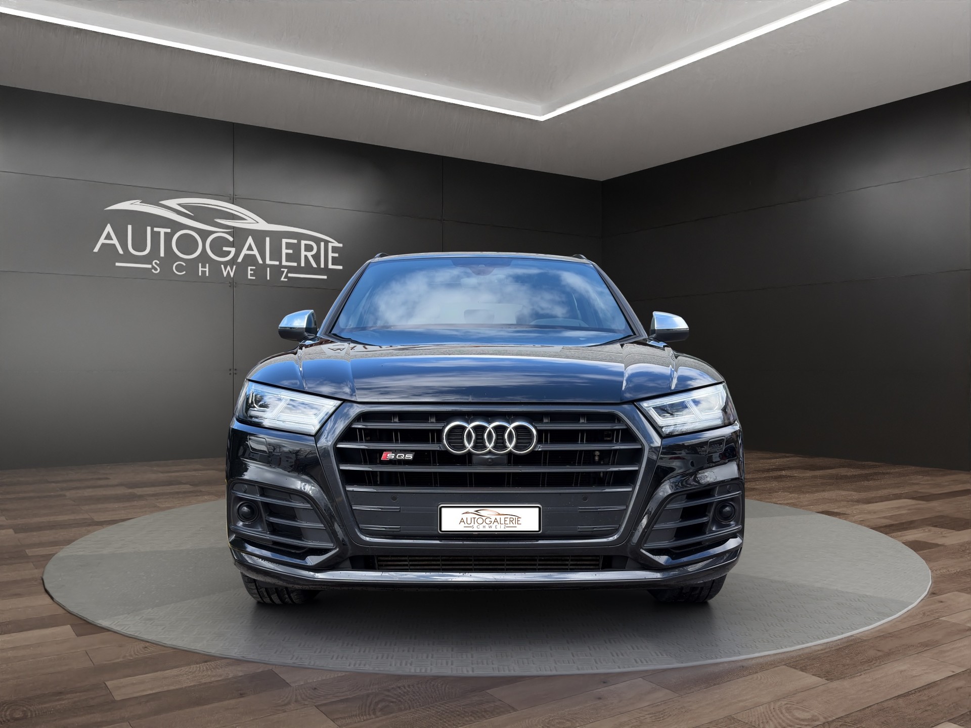 AUDI SQ5 3.0 TFSI quattro S-tronic | CH | Panorama | HeadUp| B&O | Luftfederung | Assistenzsysteme |-image-6
