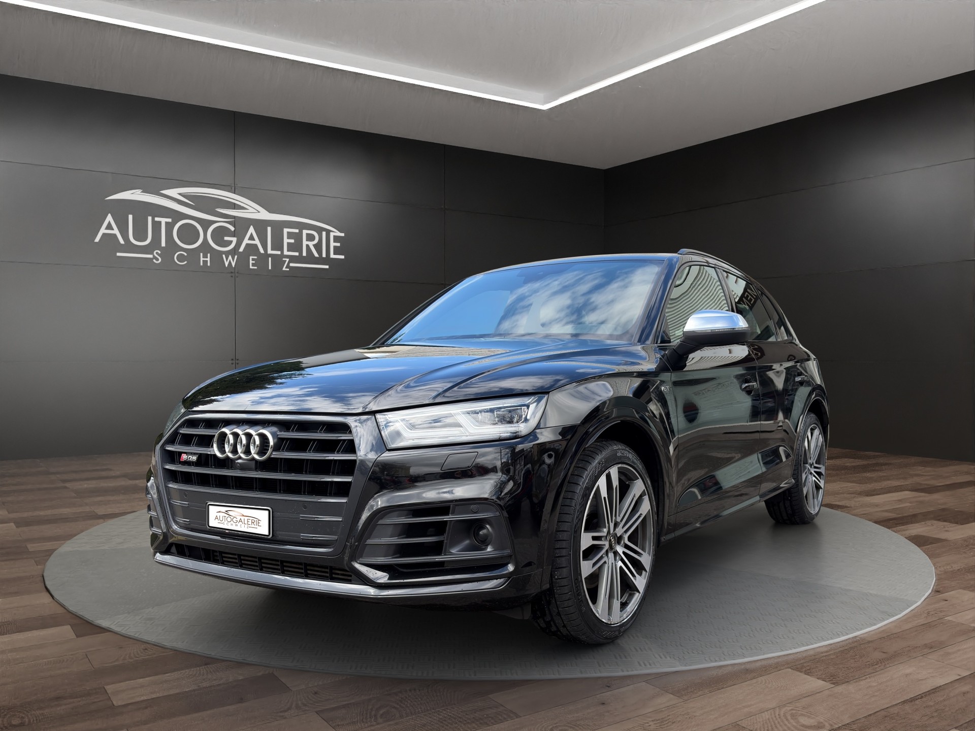 AUDI SQ5 3.0 TFSI quattro S-tronic | CH | Panorama | HeadUp| B&O | Luftfederung | Assistenzsysteme |-image-0