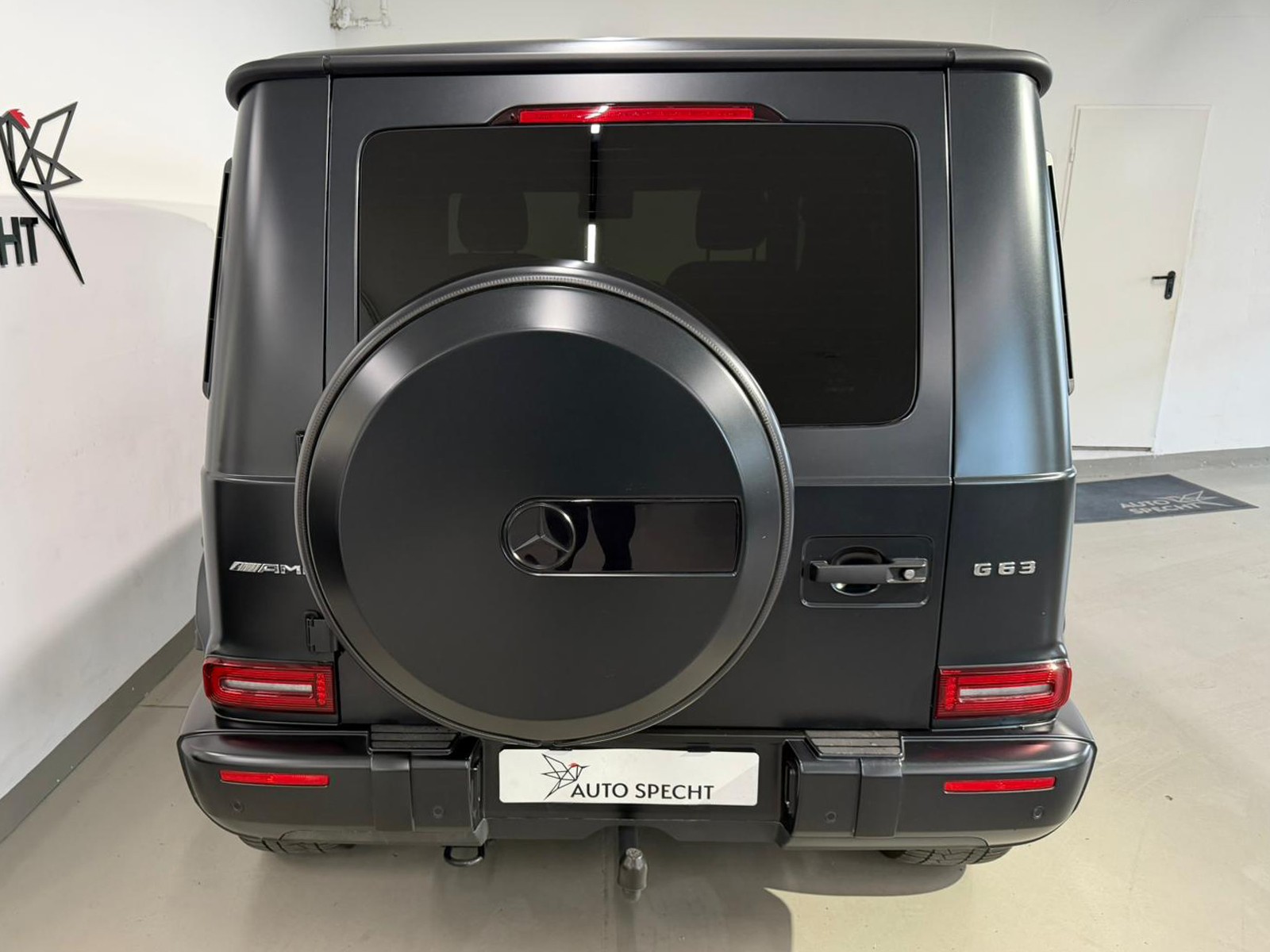 MERCEDES-BENZ G 63 AMG 4x4 Speedshift Plus G-Tronic-showroom-element-3