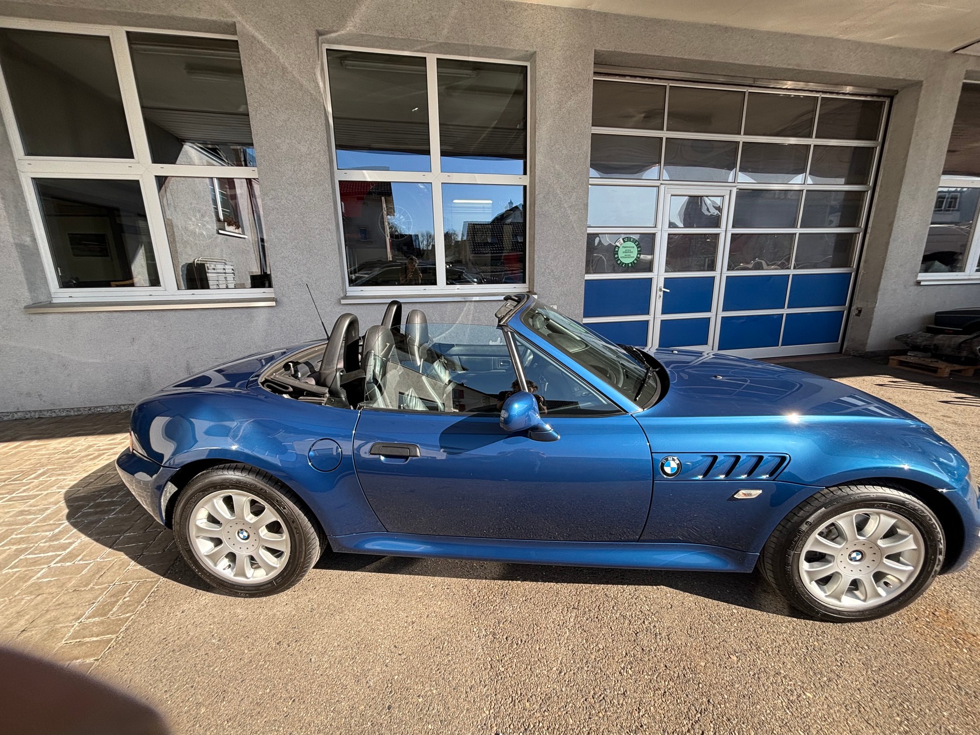 BMW Z3 3.0i Roadster-image-4