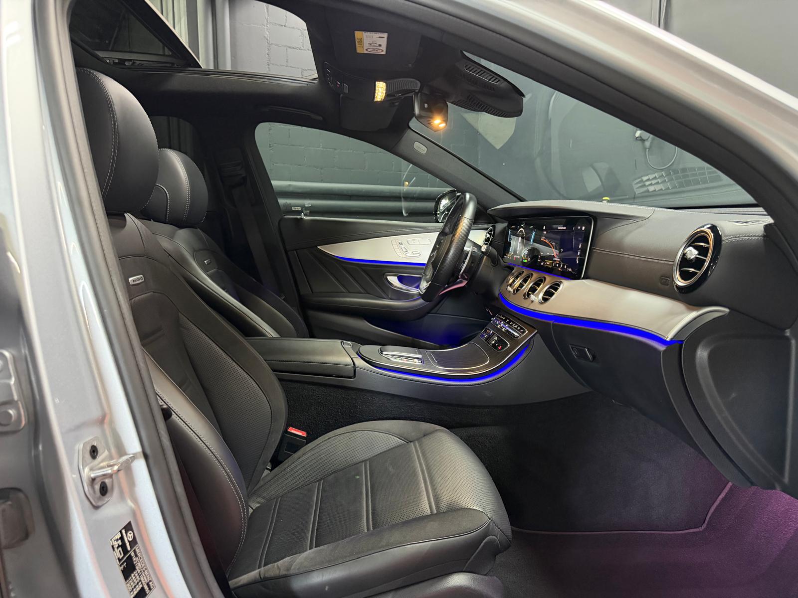 MERCEDES-BENZ AMG E 53 4Matic+ Limited Silver&Black Performance Speedshift 9G-TCT-image-12