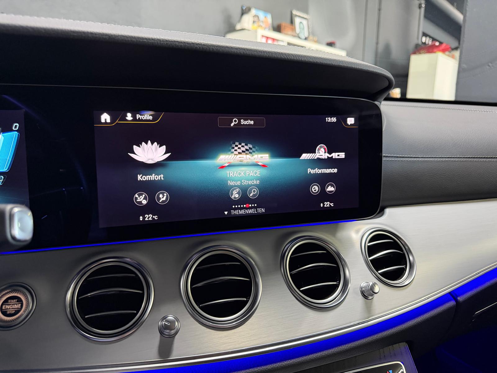 MERCEDES-BENZ AMG E 53 4Matic+ Limited Silver&Black Performance Speedshift 9G-TCT-image-23