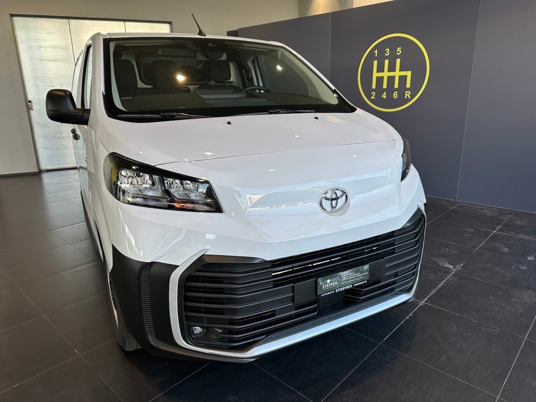 TOYOTA Proace EV 75kWh Long Active-showroom-element-1