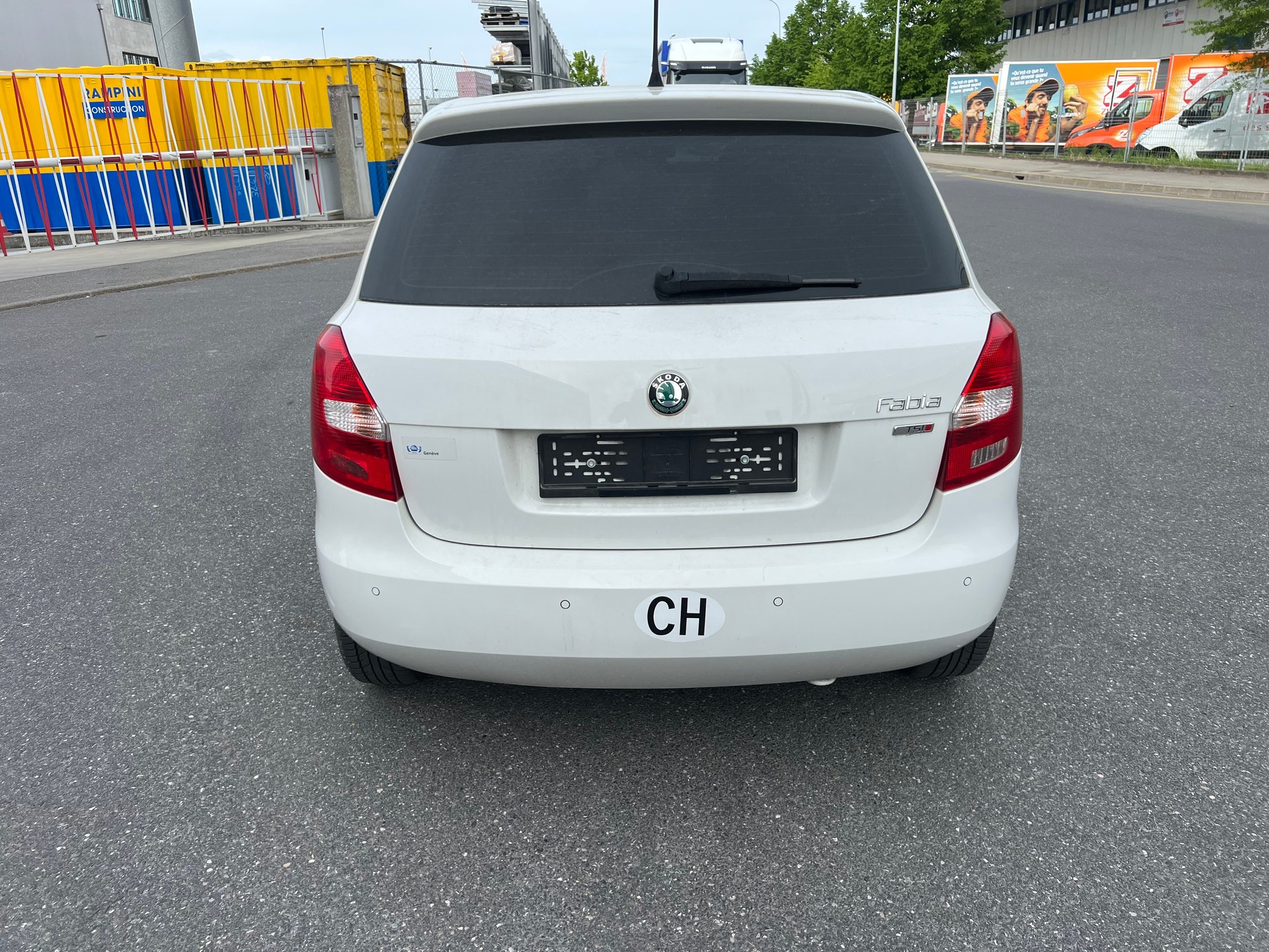 SKODA Fabia 1.2 TSI Classic DSG-image-4