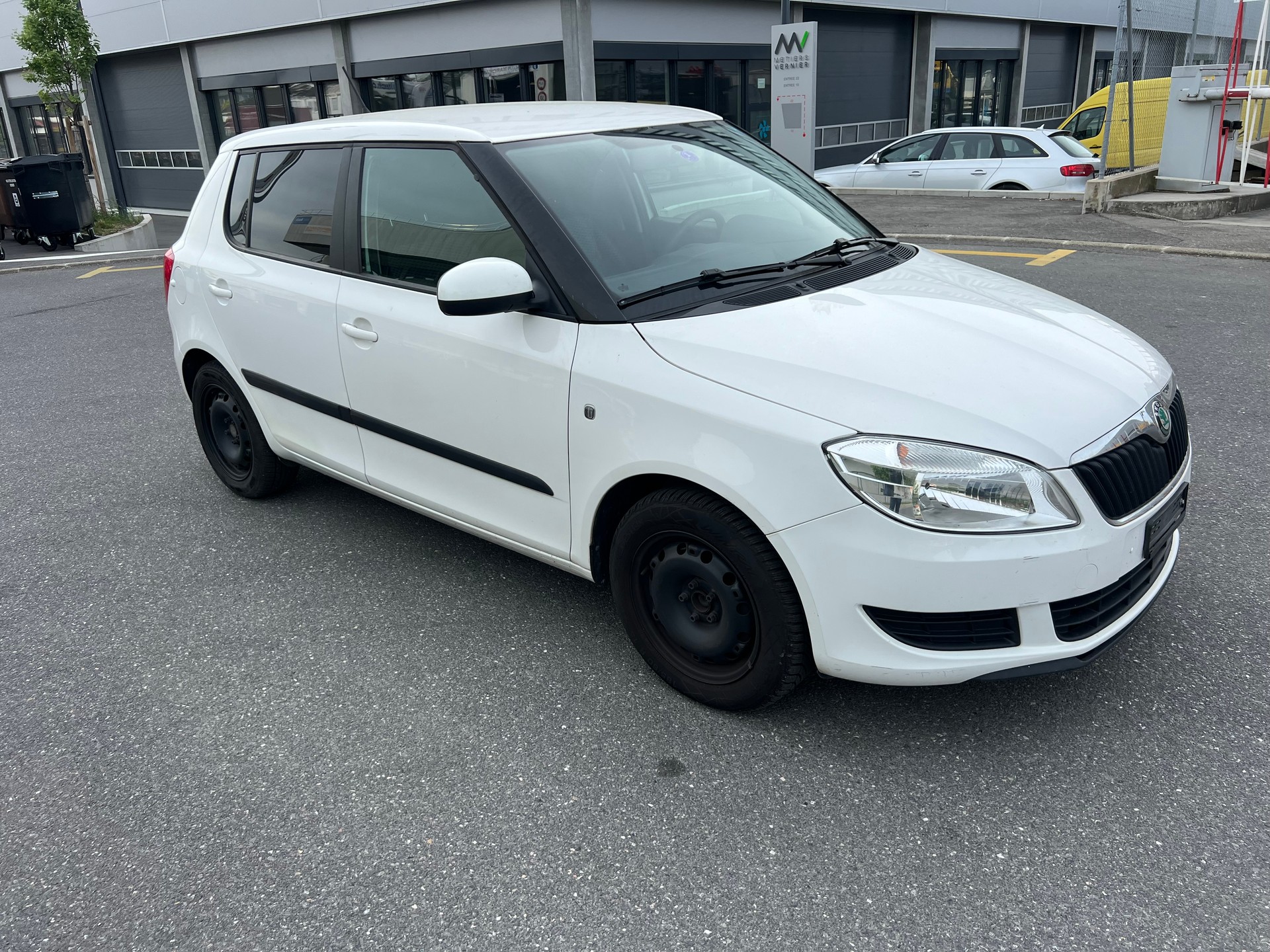 SKODA Fabia 1.2 TSI Classic DSG-image-7