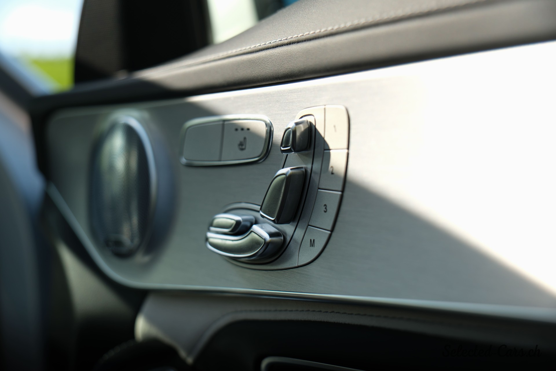 MERCEDES-BENZ C 63 S AMG Speedshift-image-11